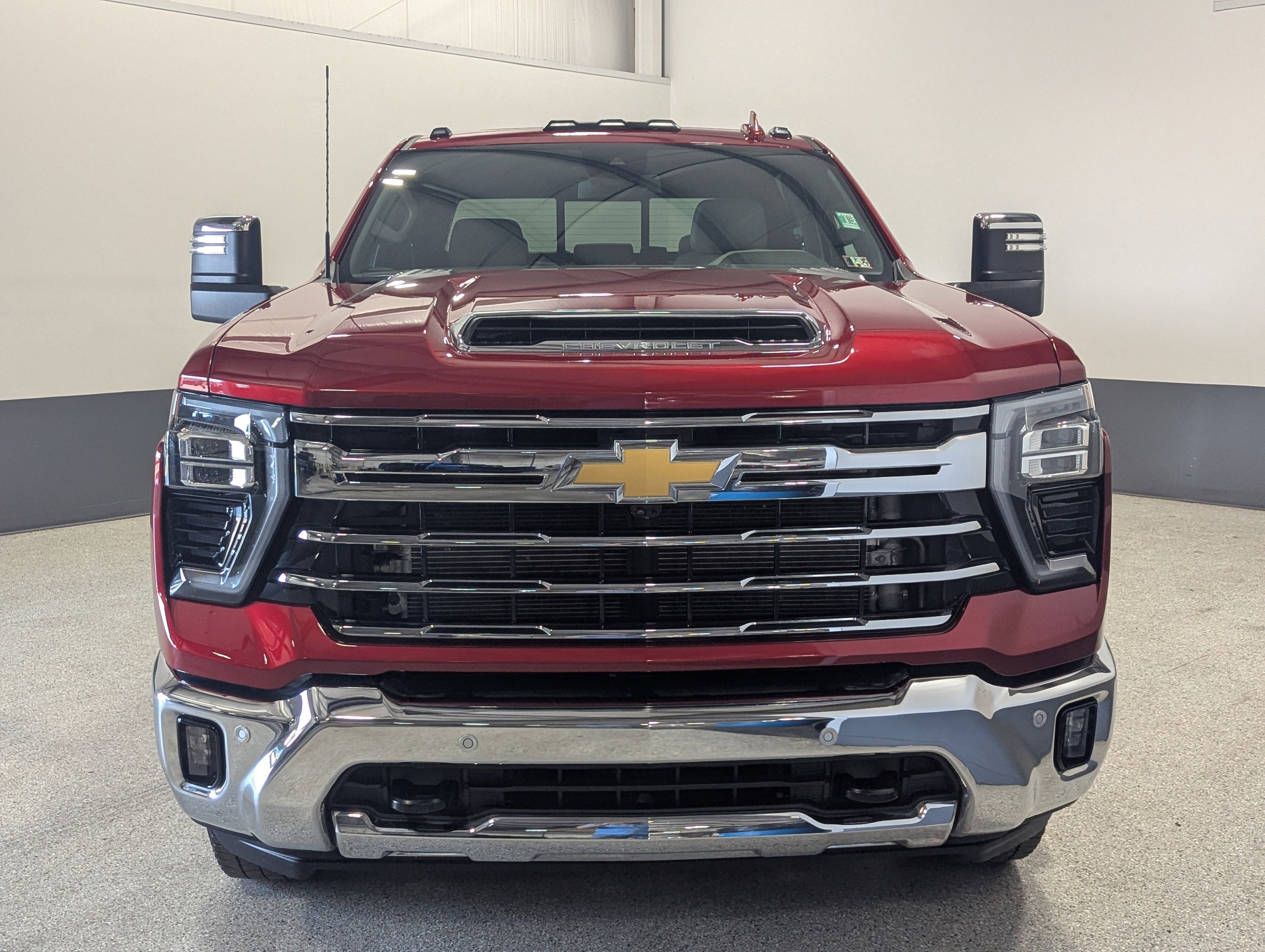 2025 Chevrolet Silverado 3500 HD LTZ
