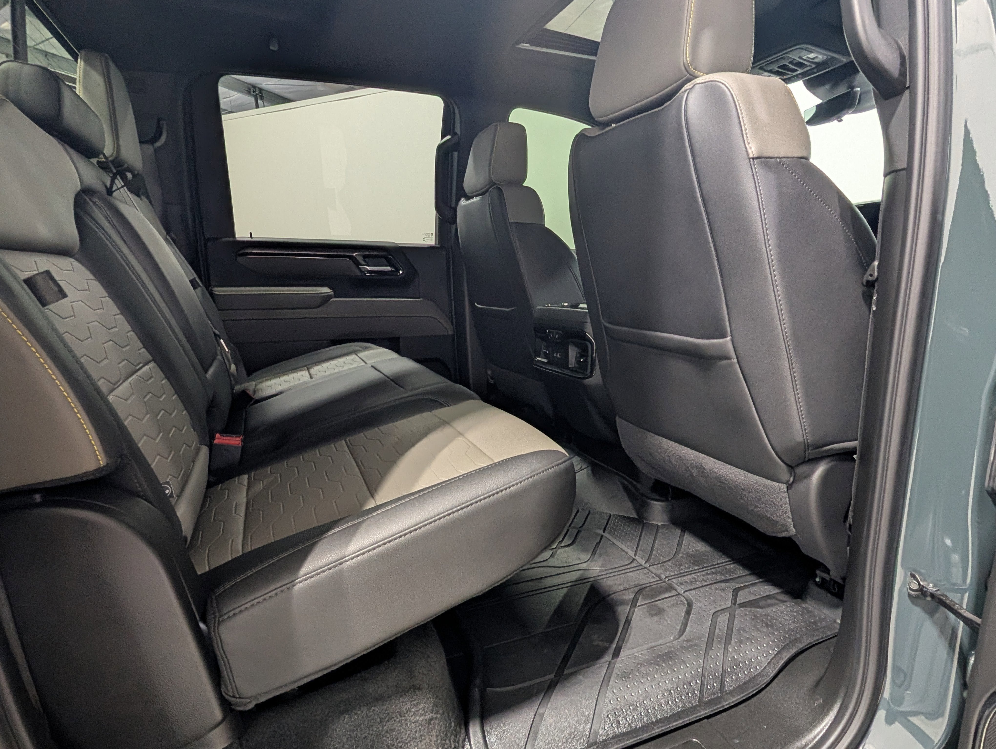 2025 Chevrolet Silverado 2500 HD ZR2