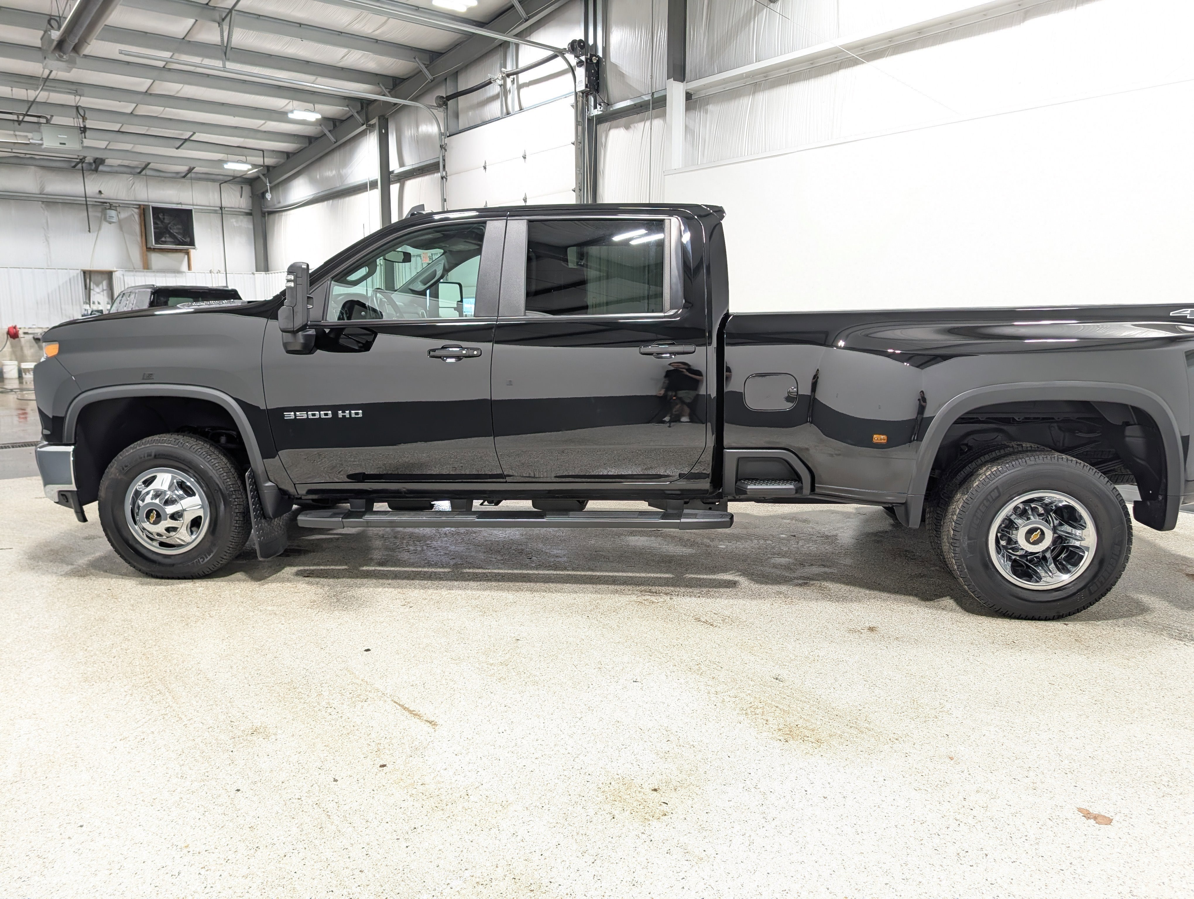 2023 Chevrolet Silverado 3500 HD LT DRW