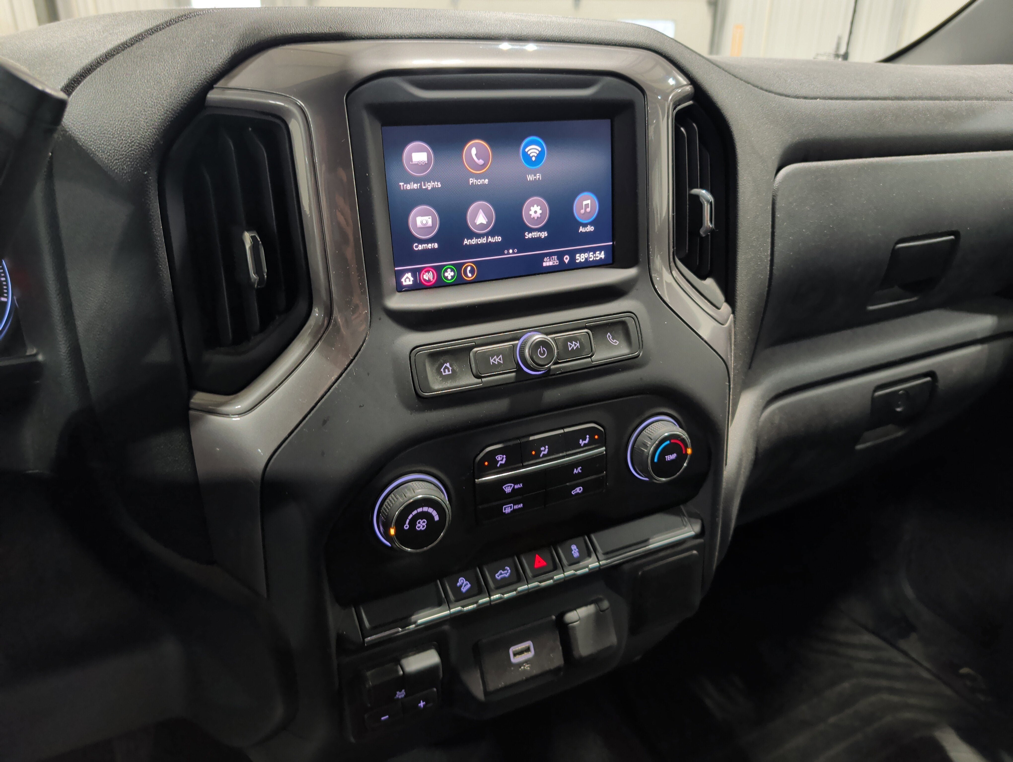 2020 Chevrolet Silverado 1500 Custom Trail Boss