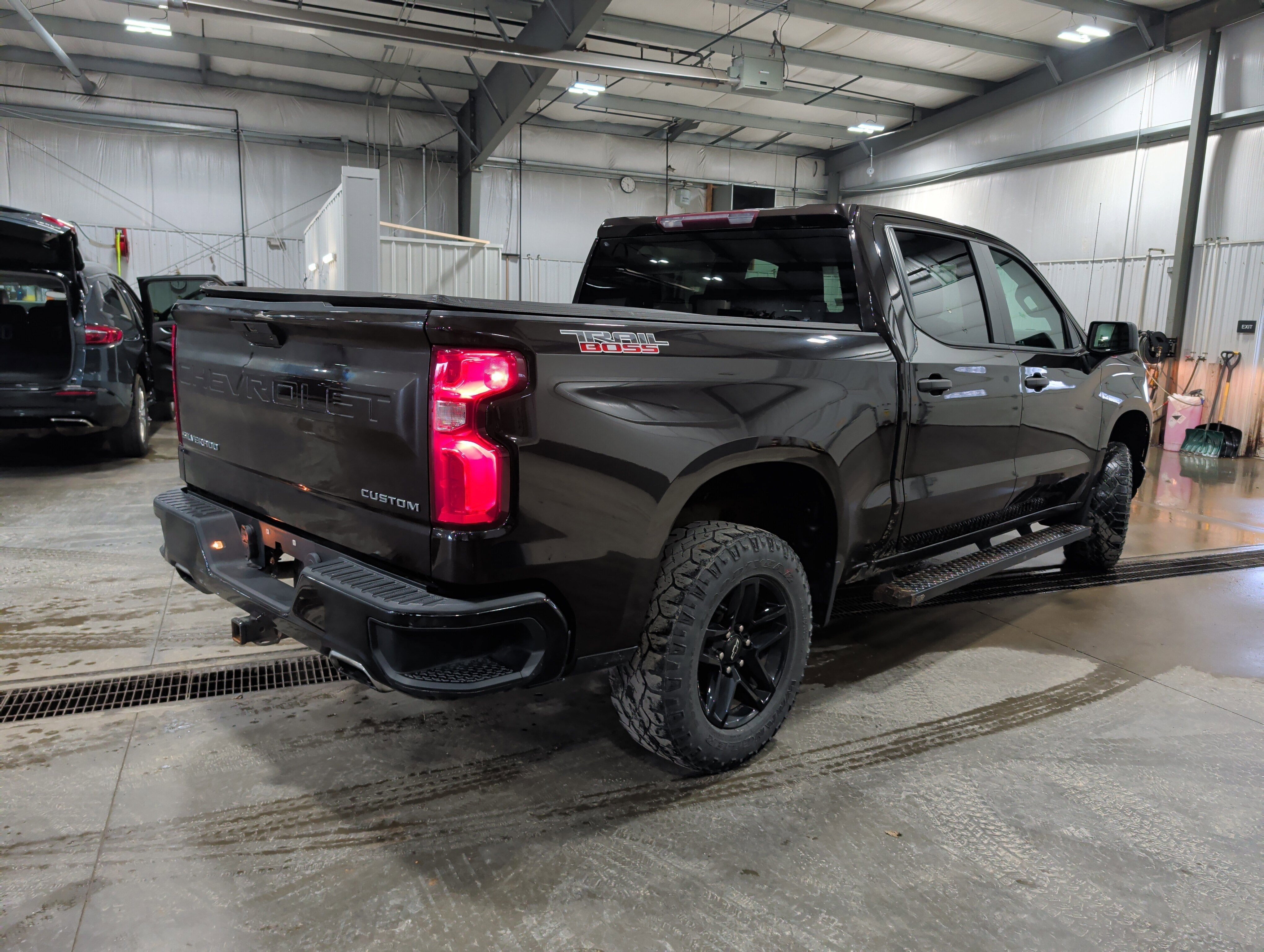 2020 Chevrolet Silverado 1500 Custom Trail Boss