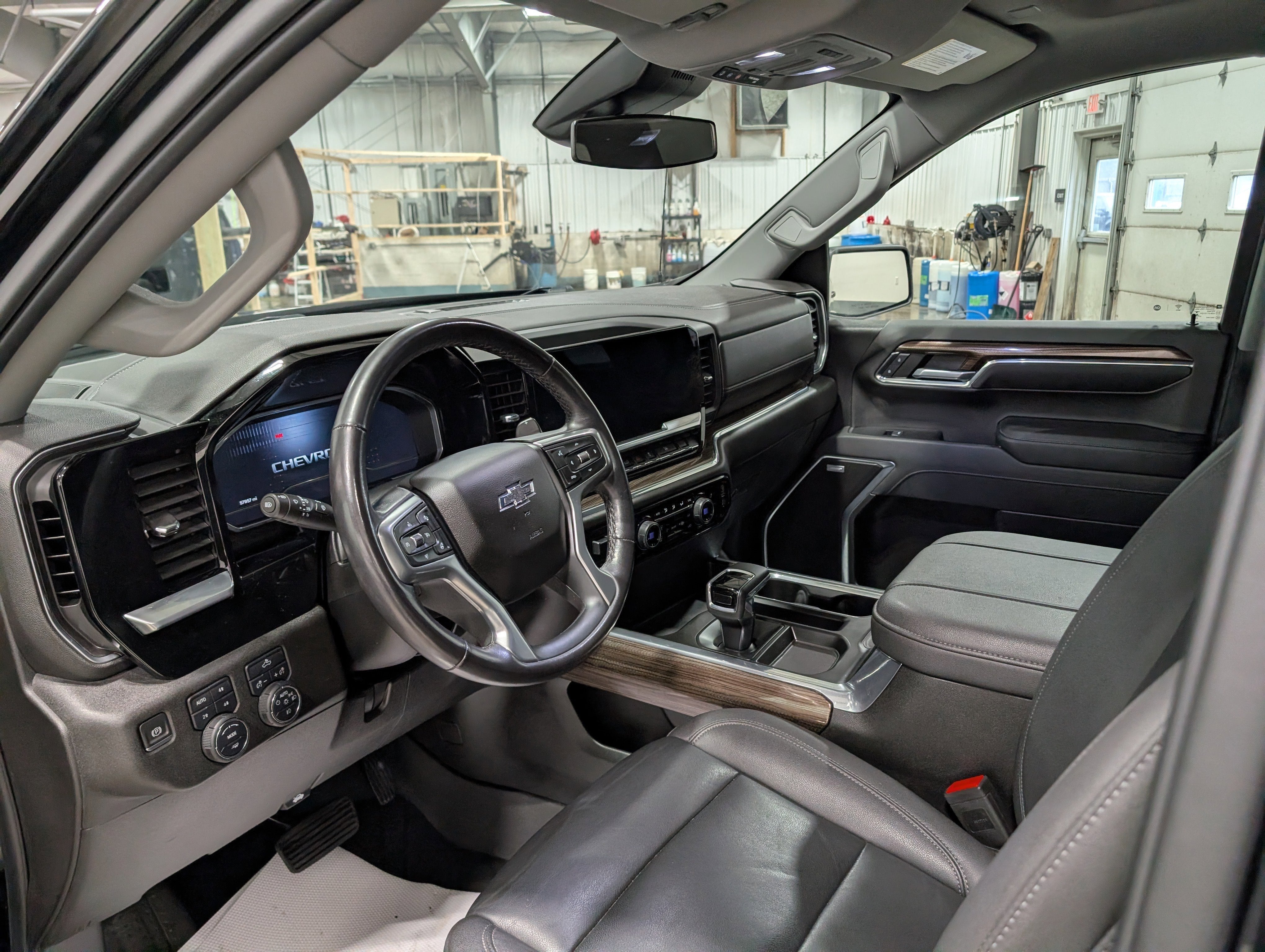 2023 Chevrolet Silverado 1500 RST