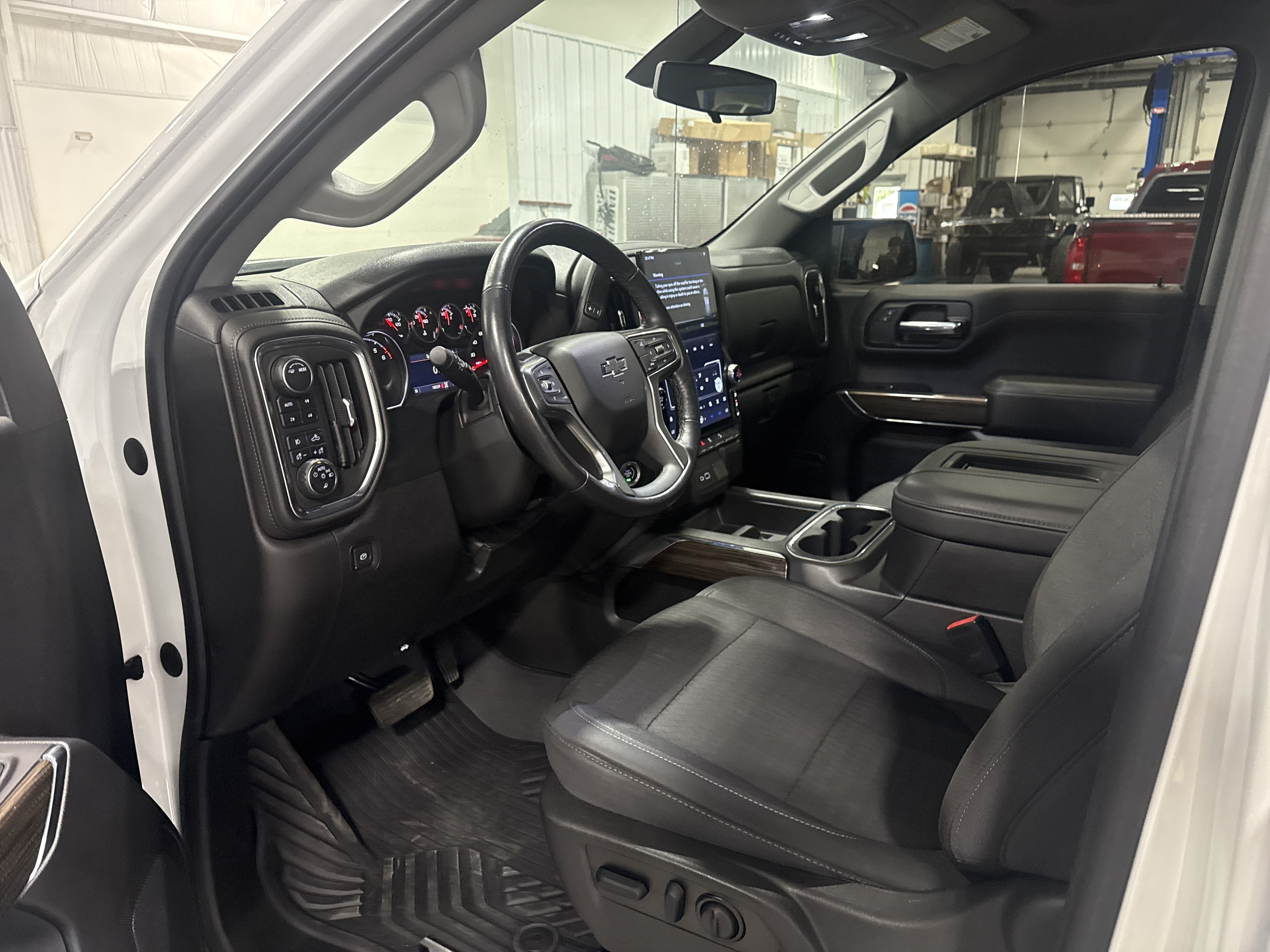 2022 Chevrolet Silverado 1500 LTD RST