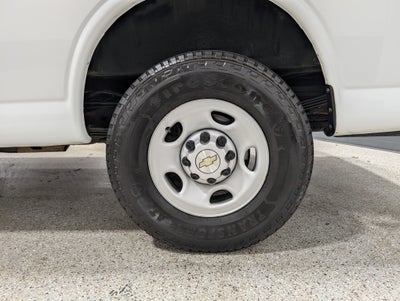 2022 Chevrolet Express Cargo 3500 WT
