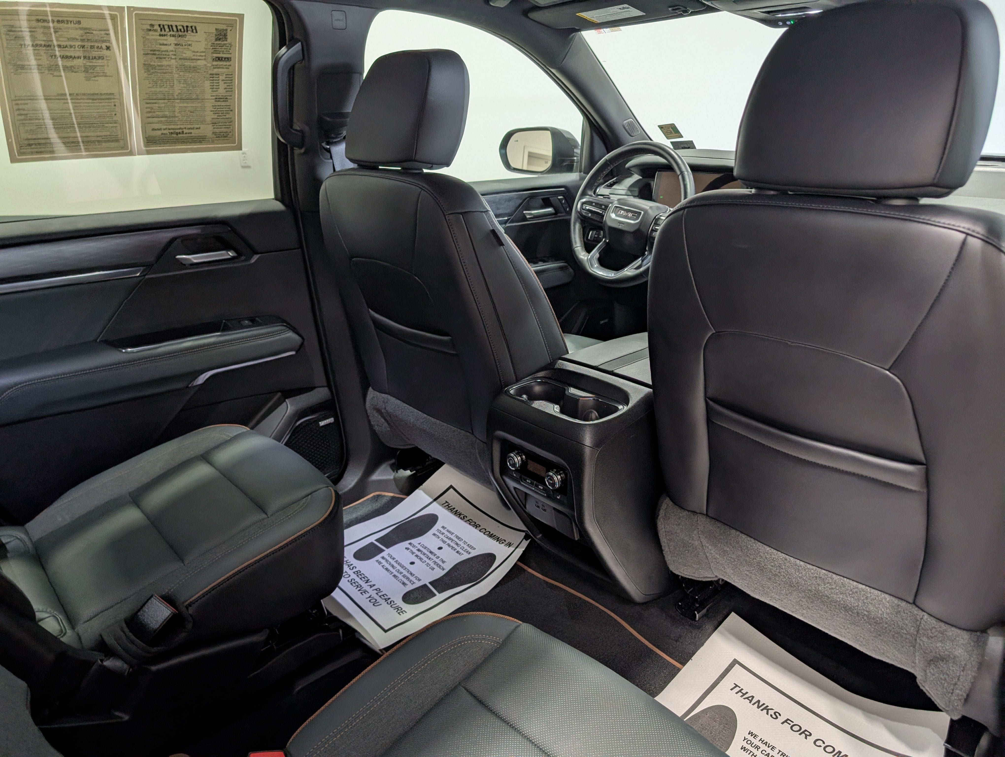 2024 GMC Acadia AT4