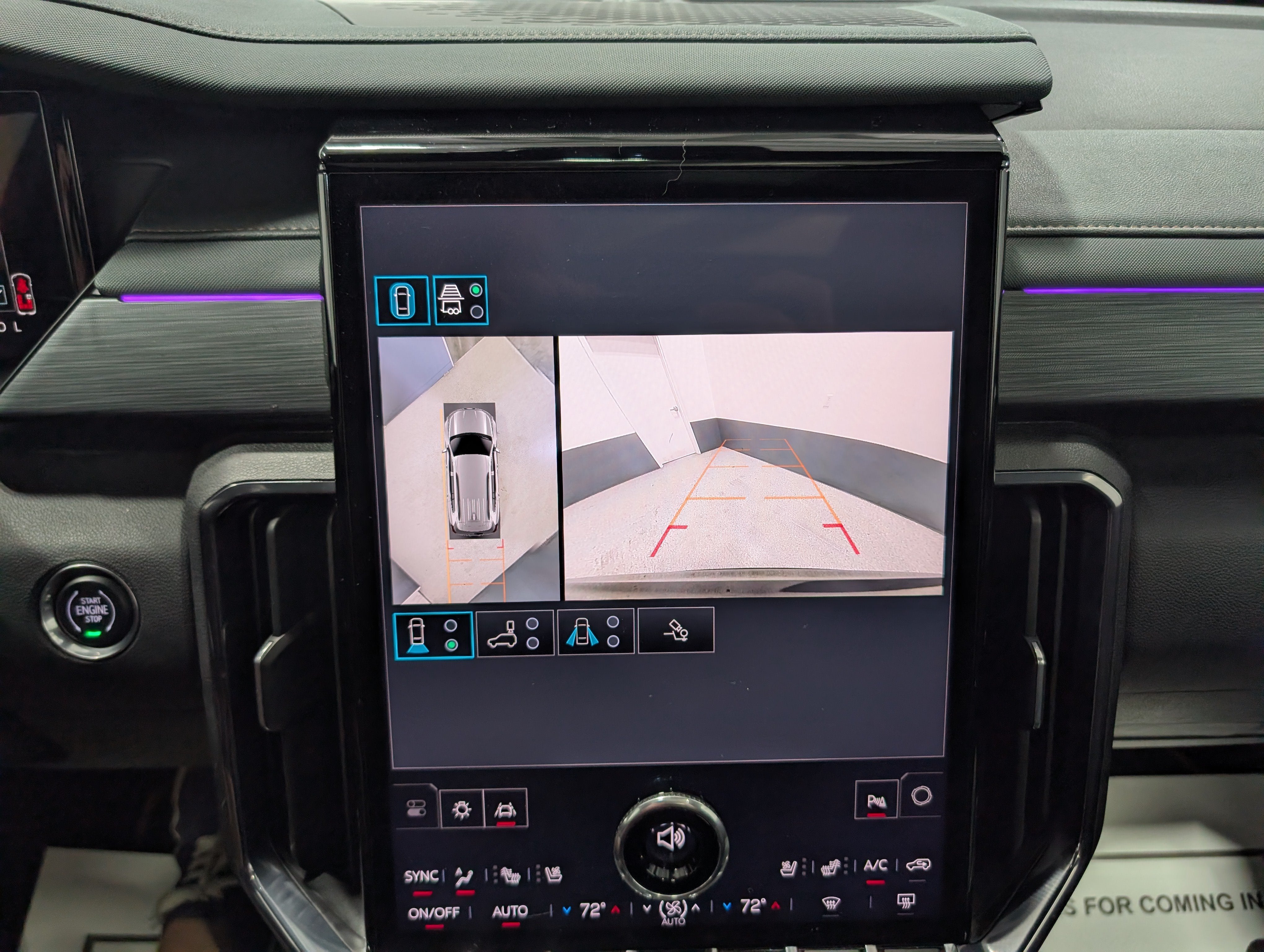 2024 GMC Acadia AT4