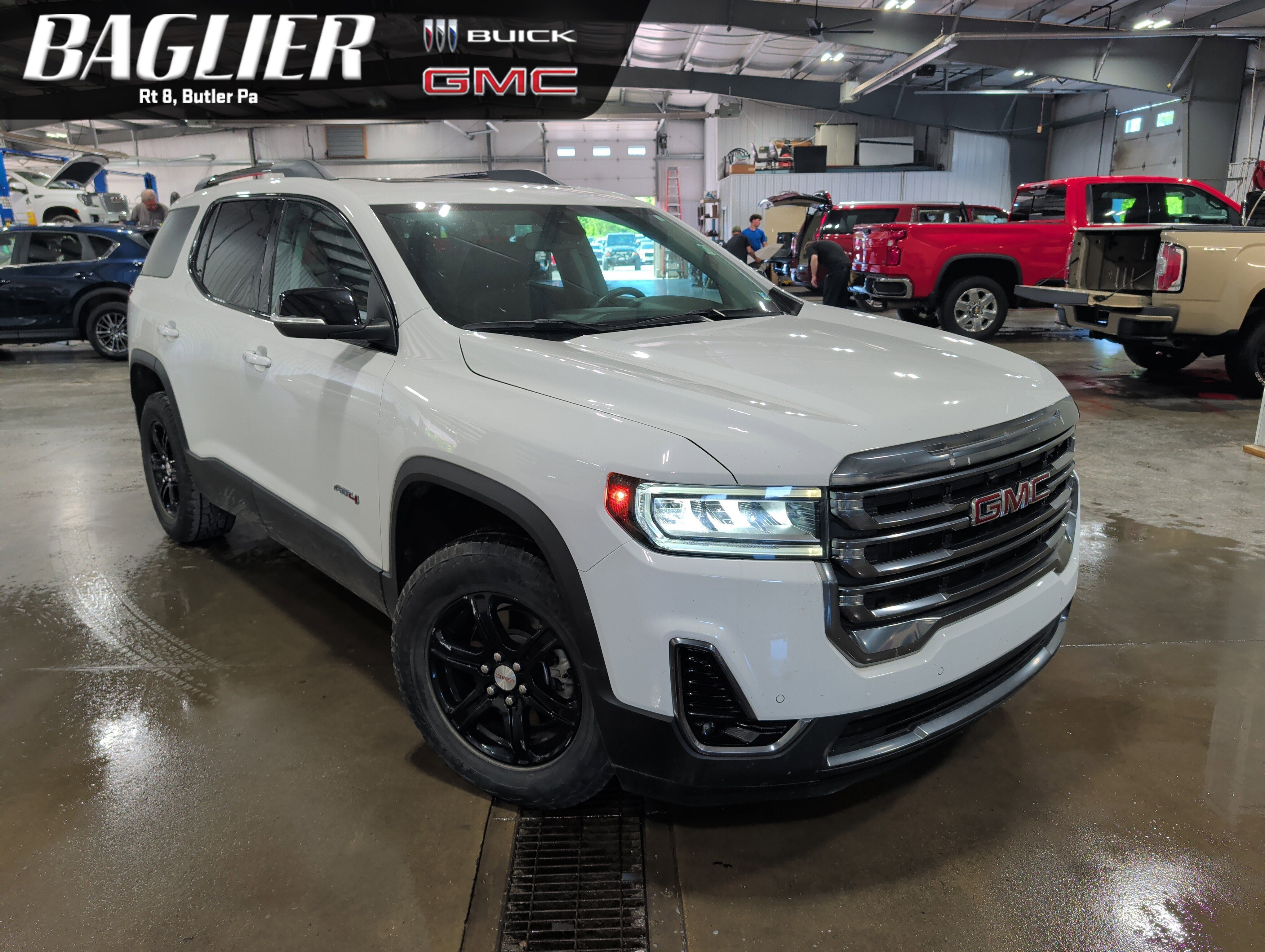 2021 GMC Acadia AT4