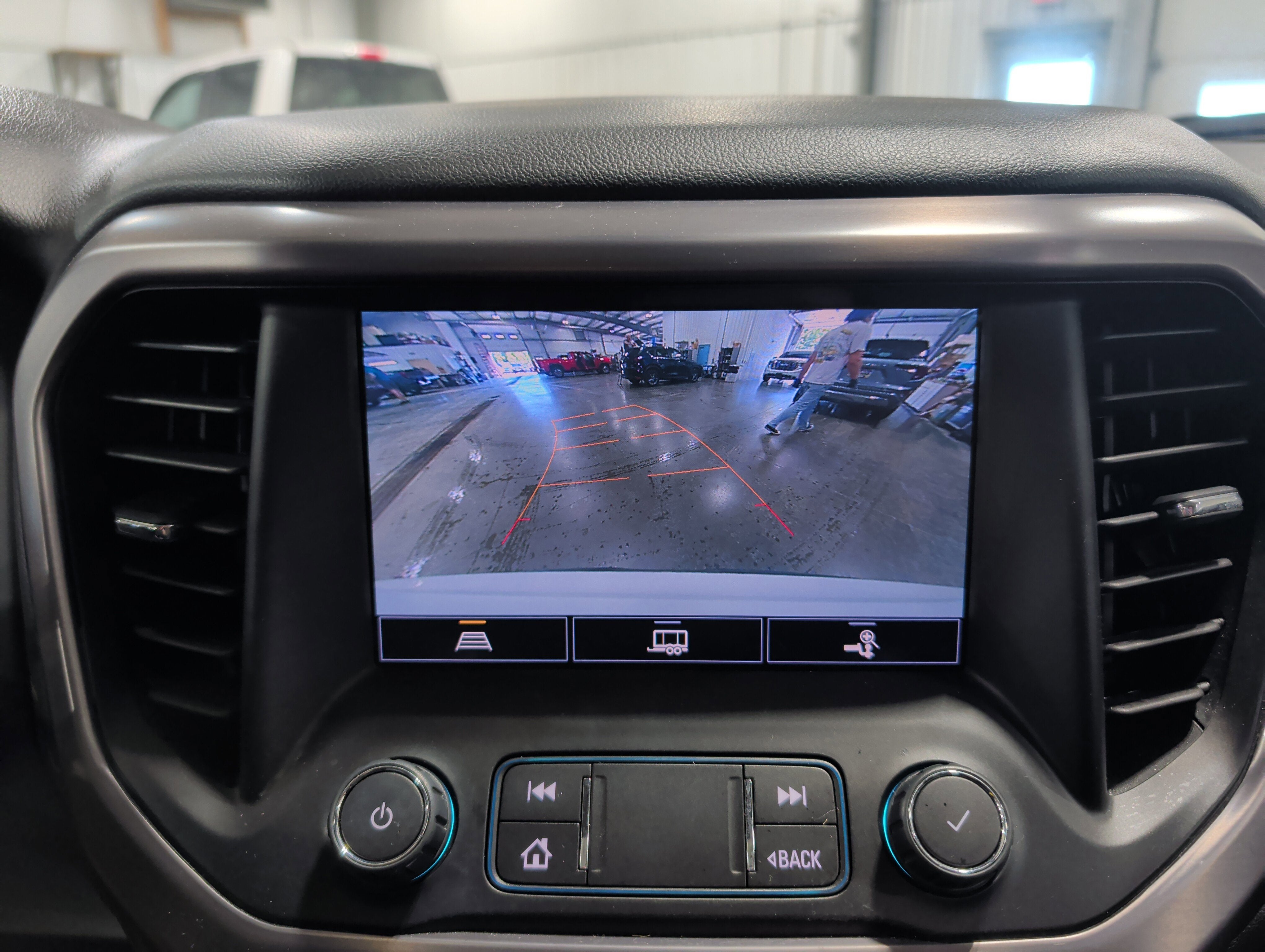 2021 GMC Acadia AT4