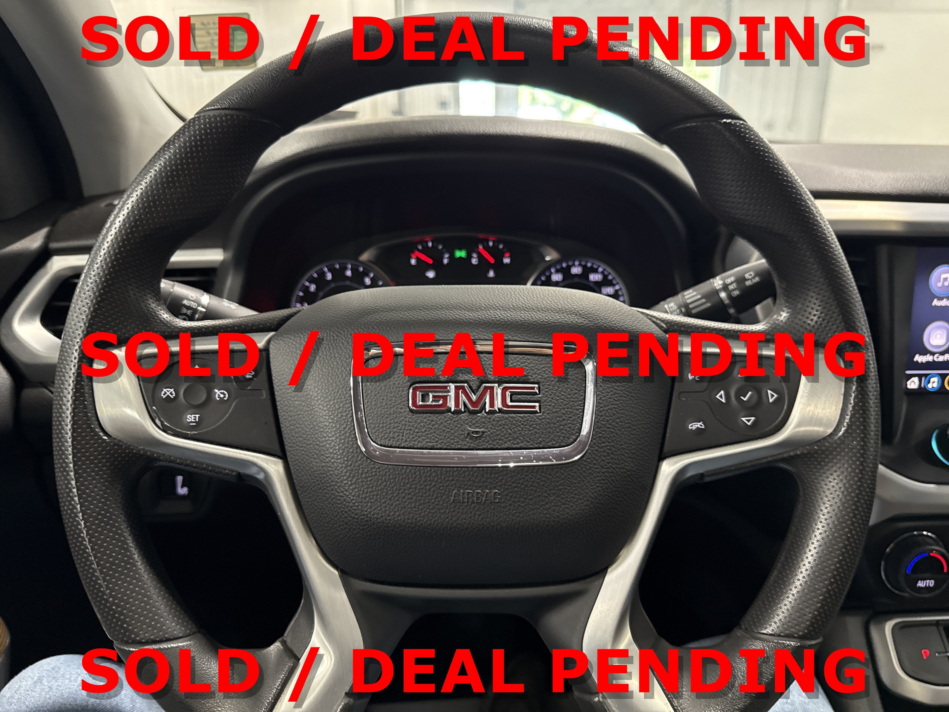 2023 GMC Acadia SLE