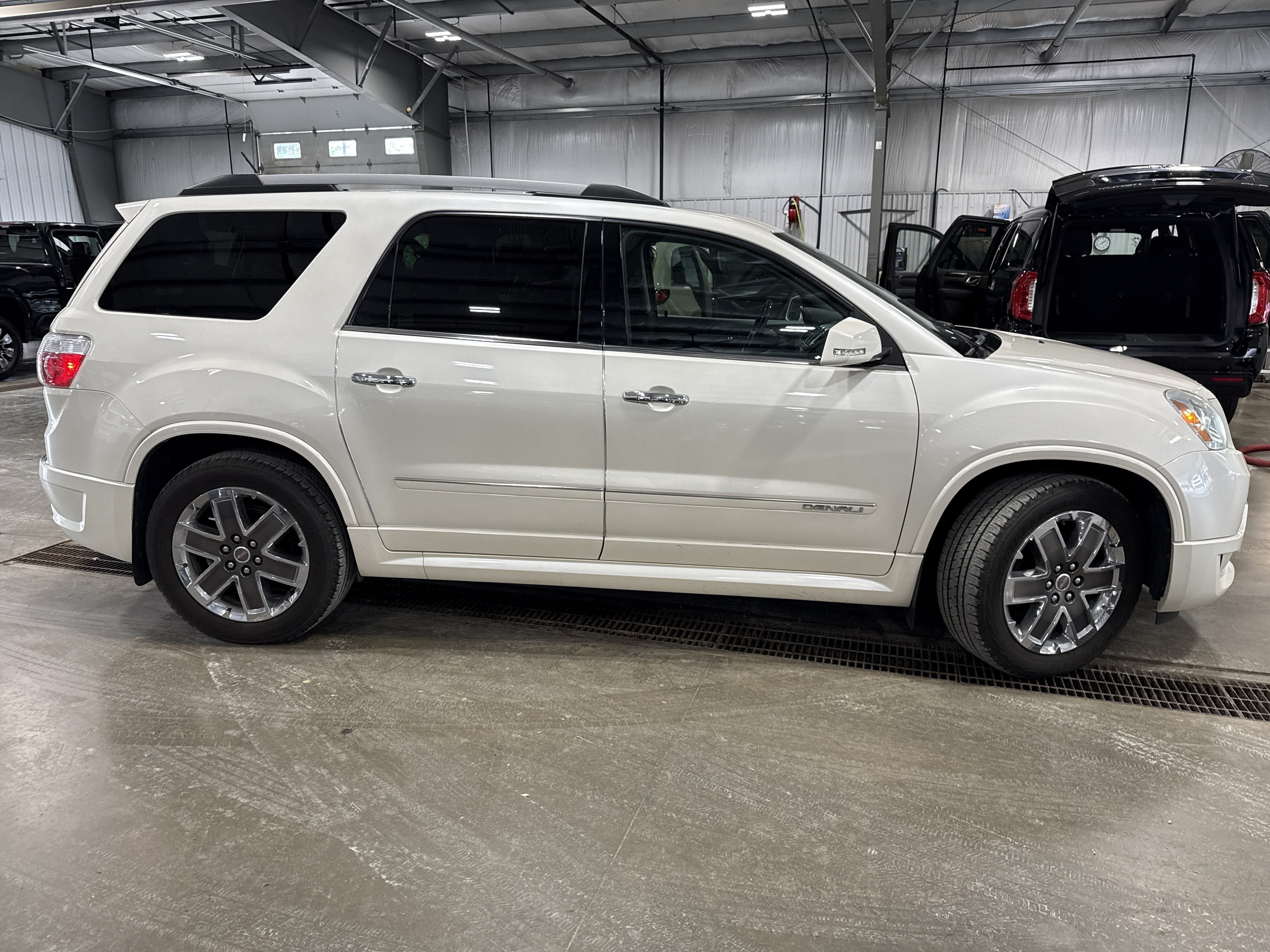 2011 GMC Acadia Denali