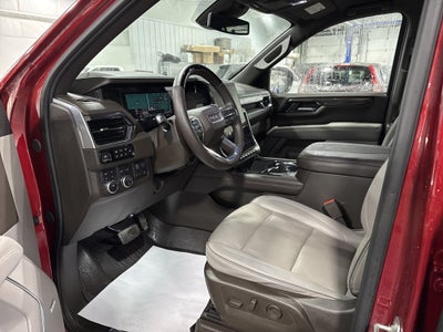 2025 GMC Yukon Elevation