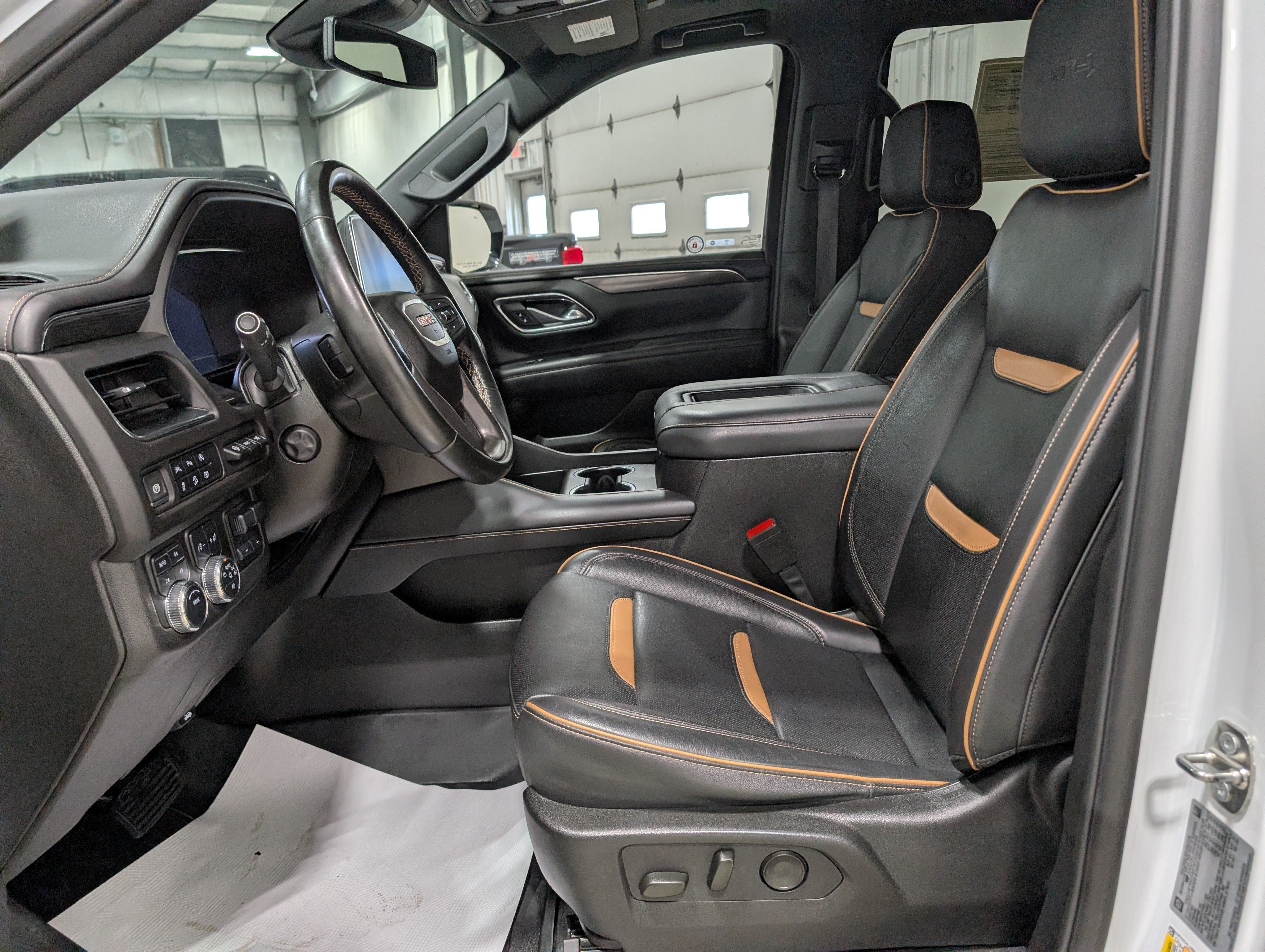 2024 GMC Yukon AT4