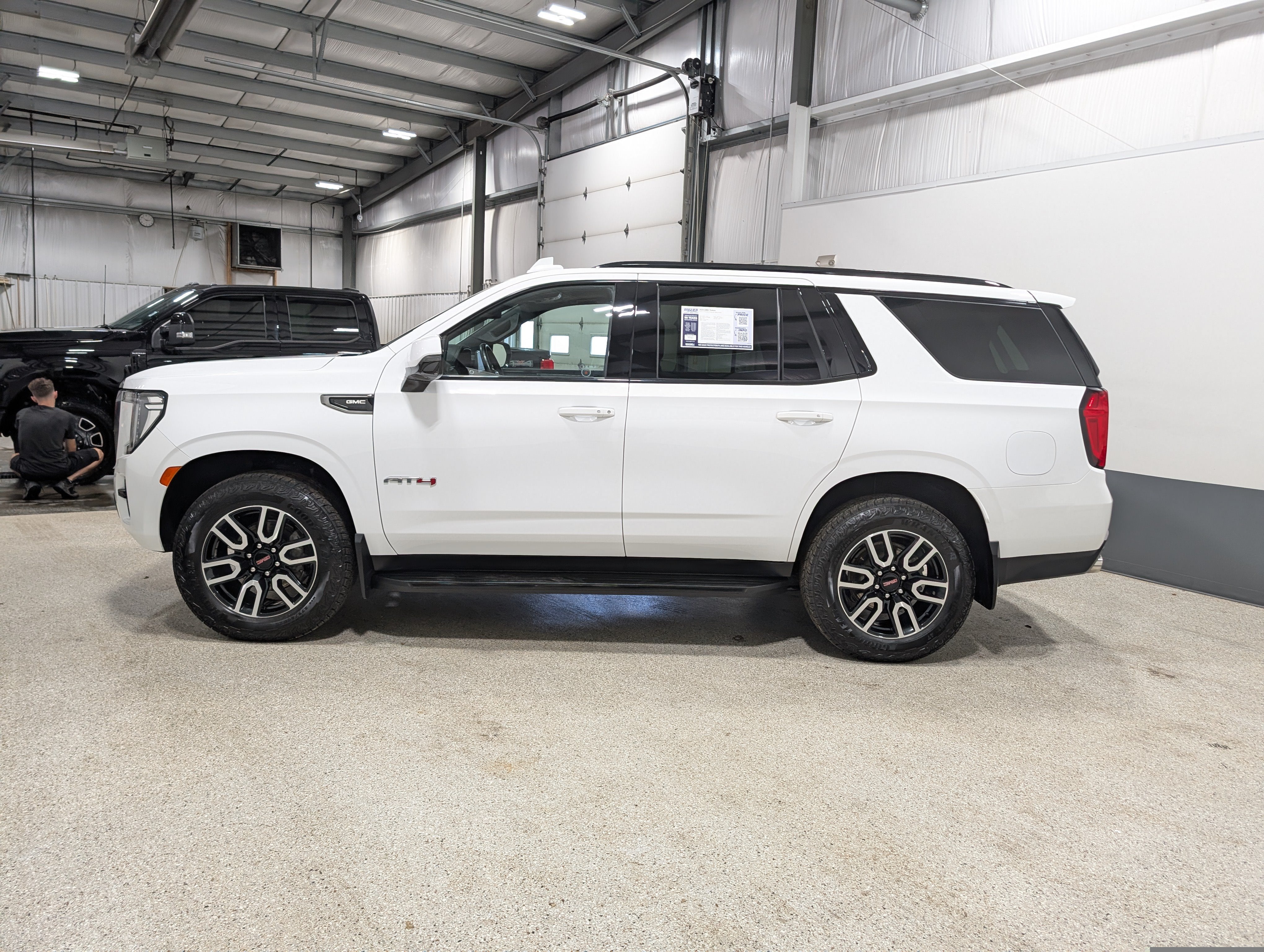 2024 GMC Yukon AT4