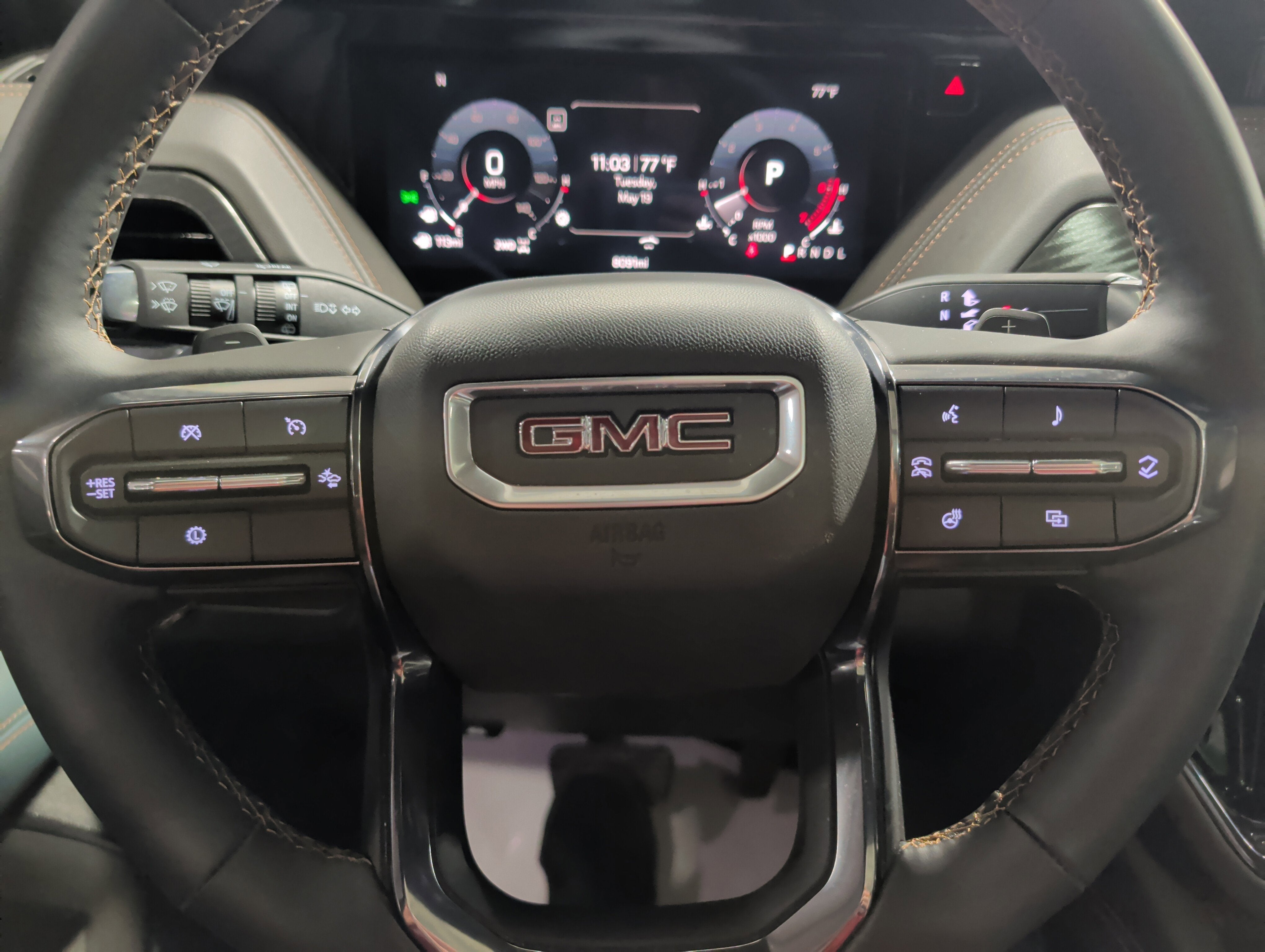 2025 GMC Yukon AT4
