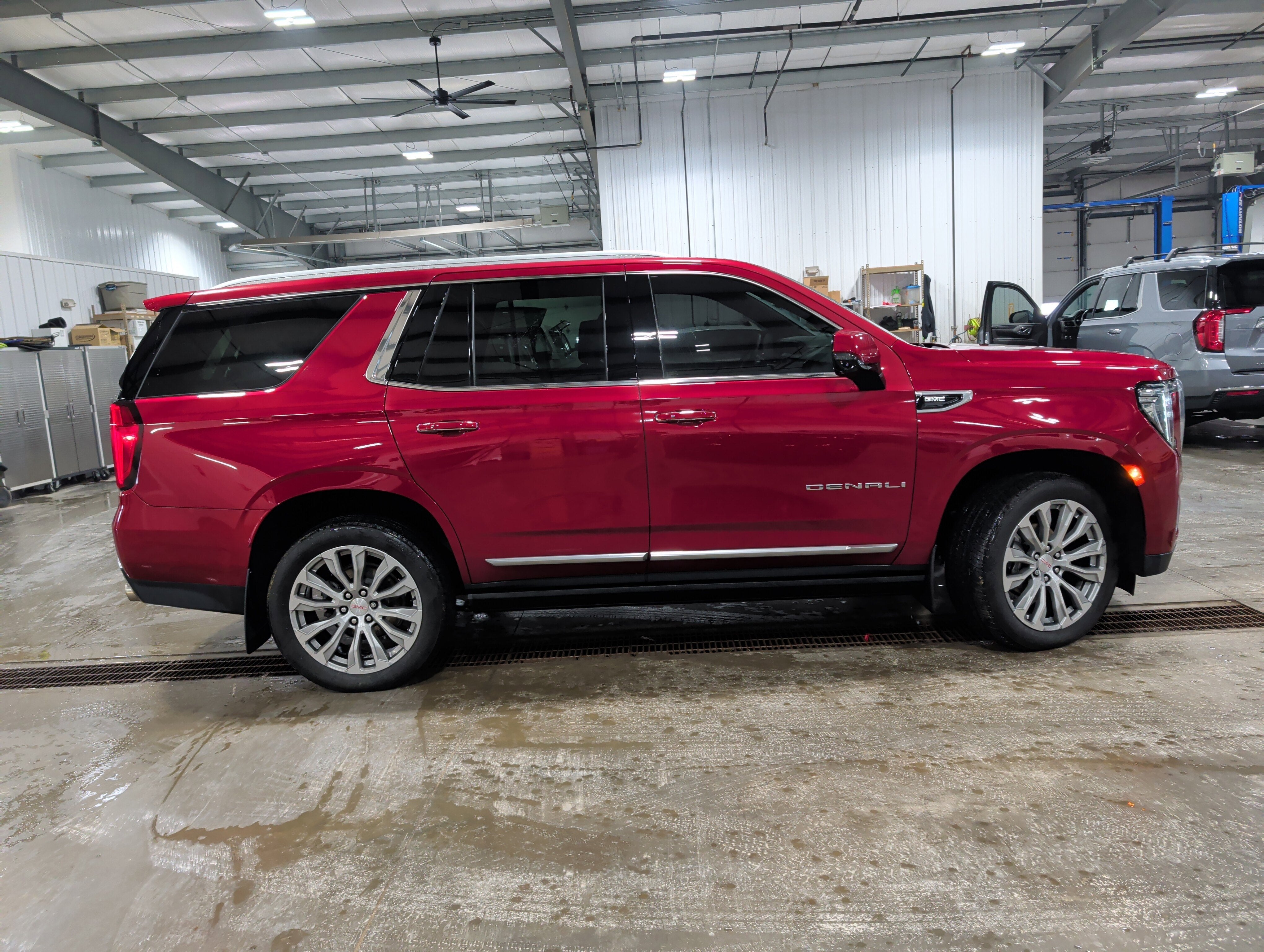 2023 GMC Yukon Denali