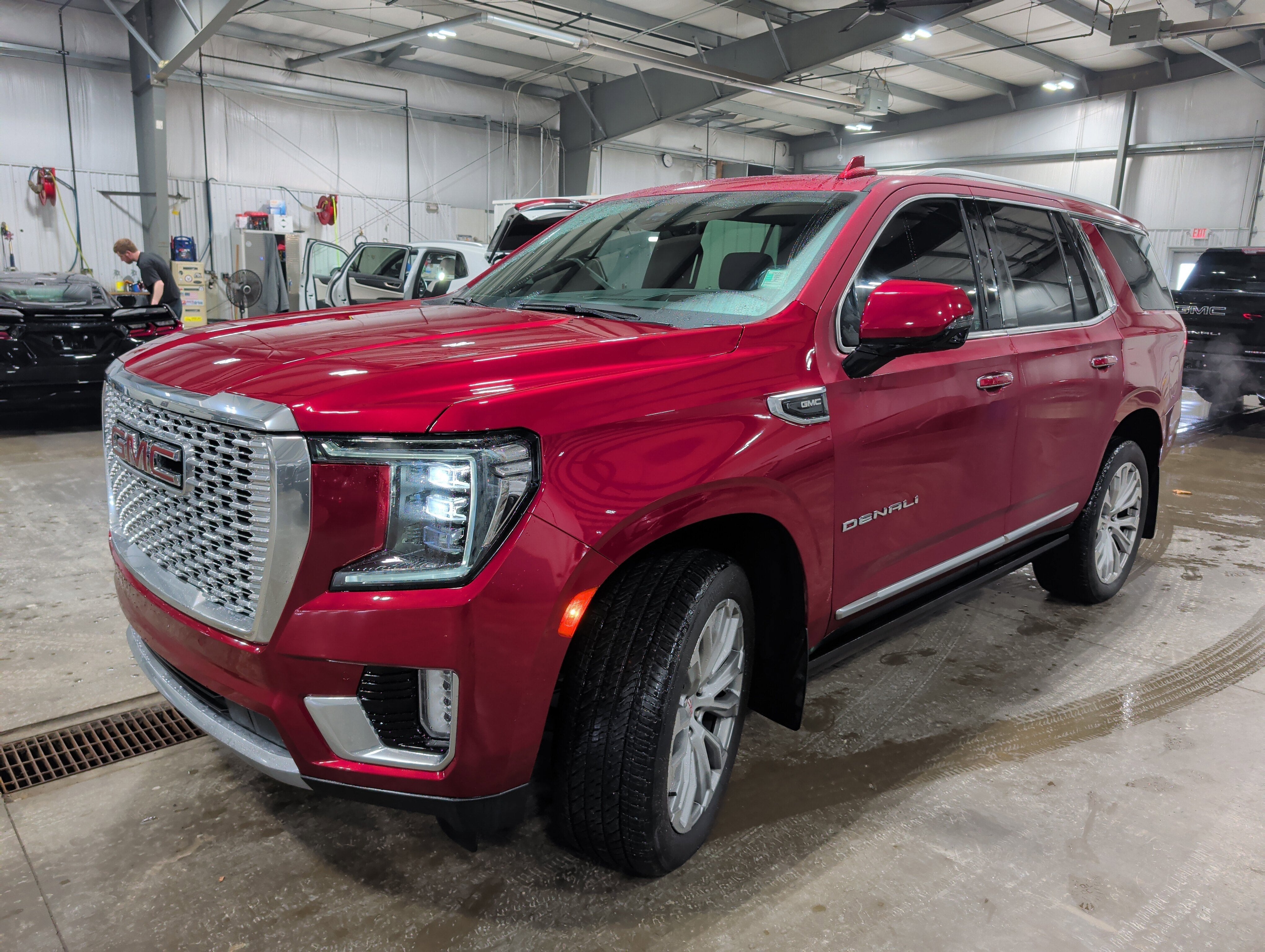 2023 GMC Yukon Denali