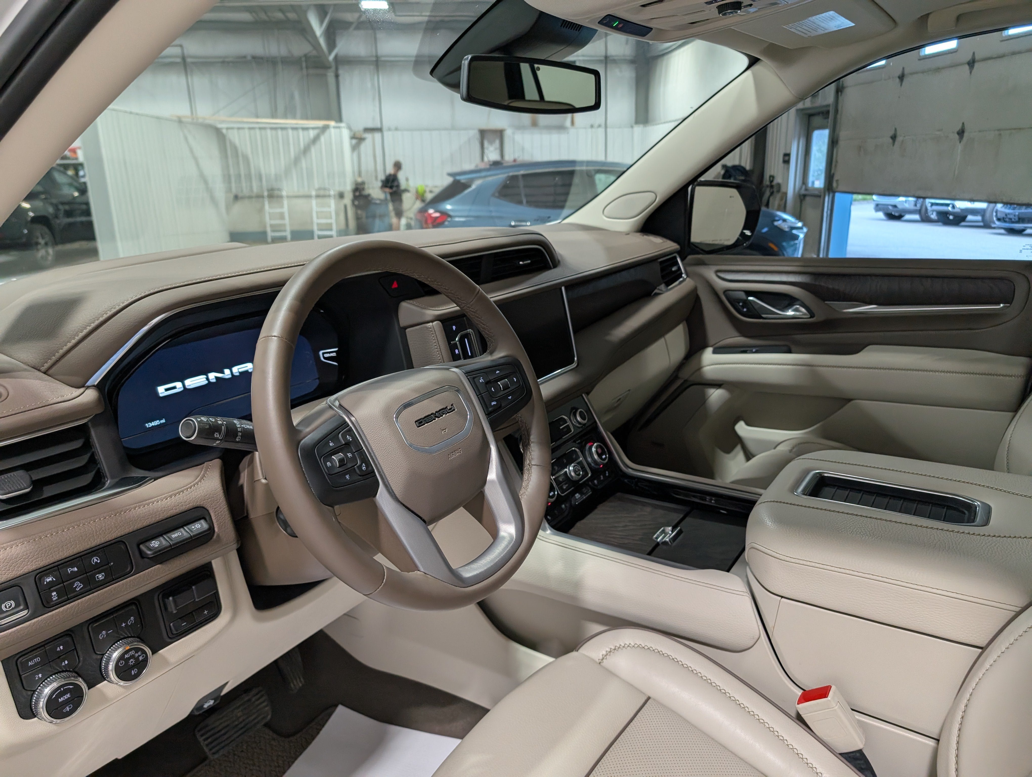 2024 GMC Yukon Denali