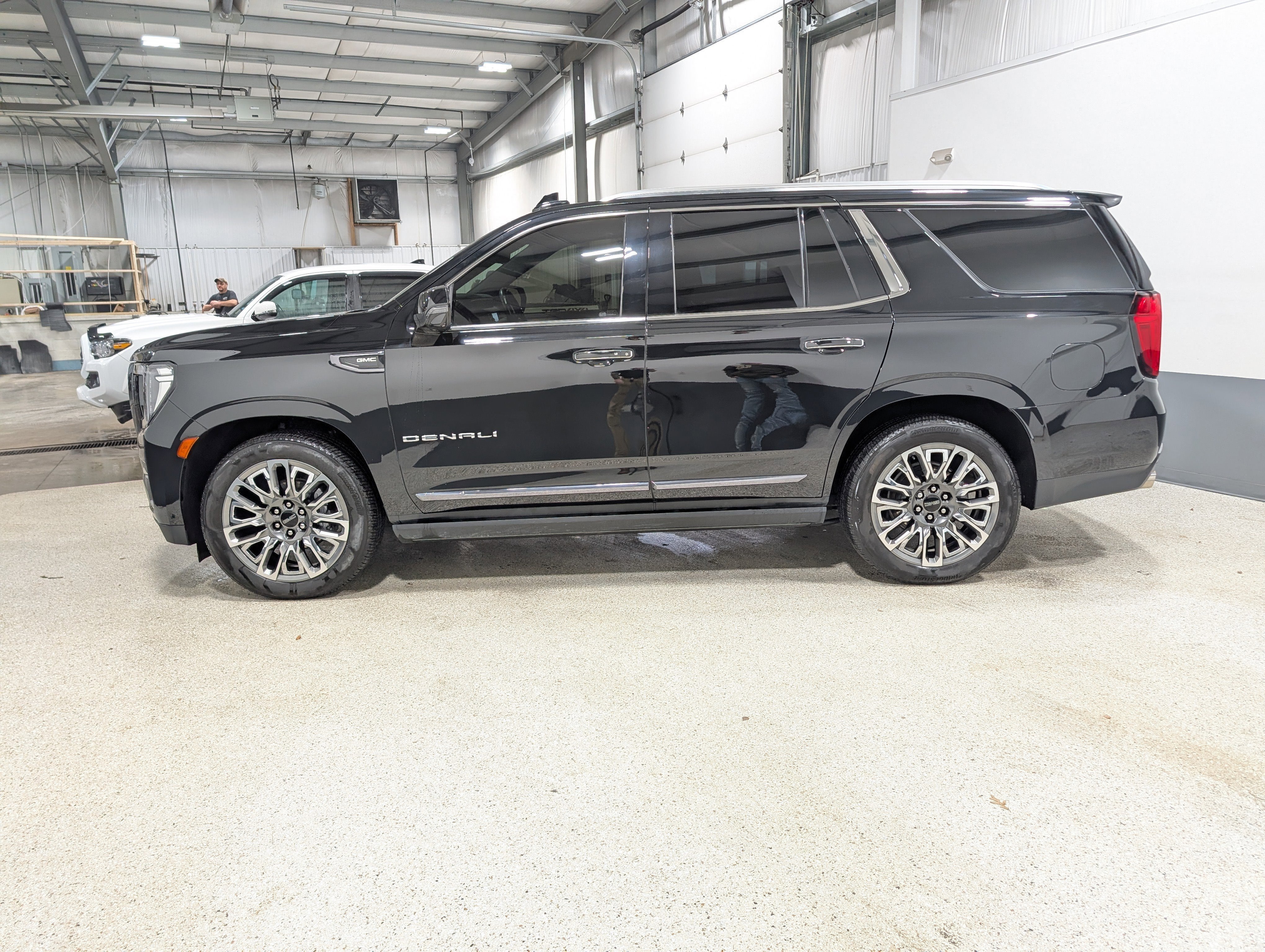 2024 GMC Yukon Denali Ultimate