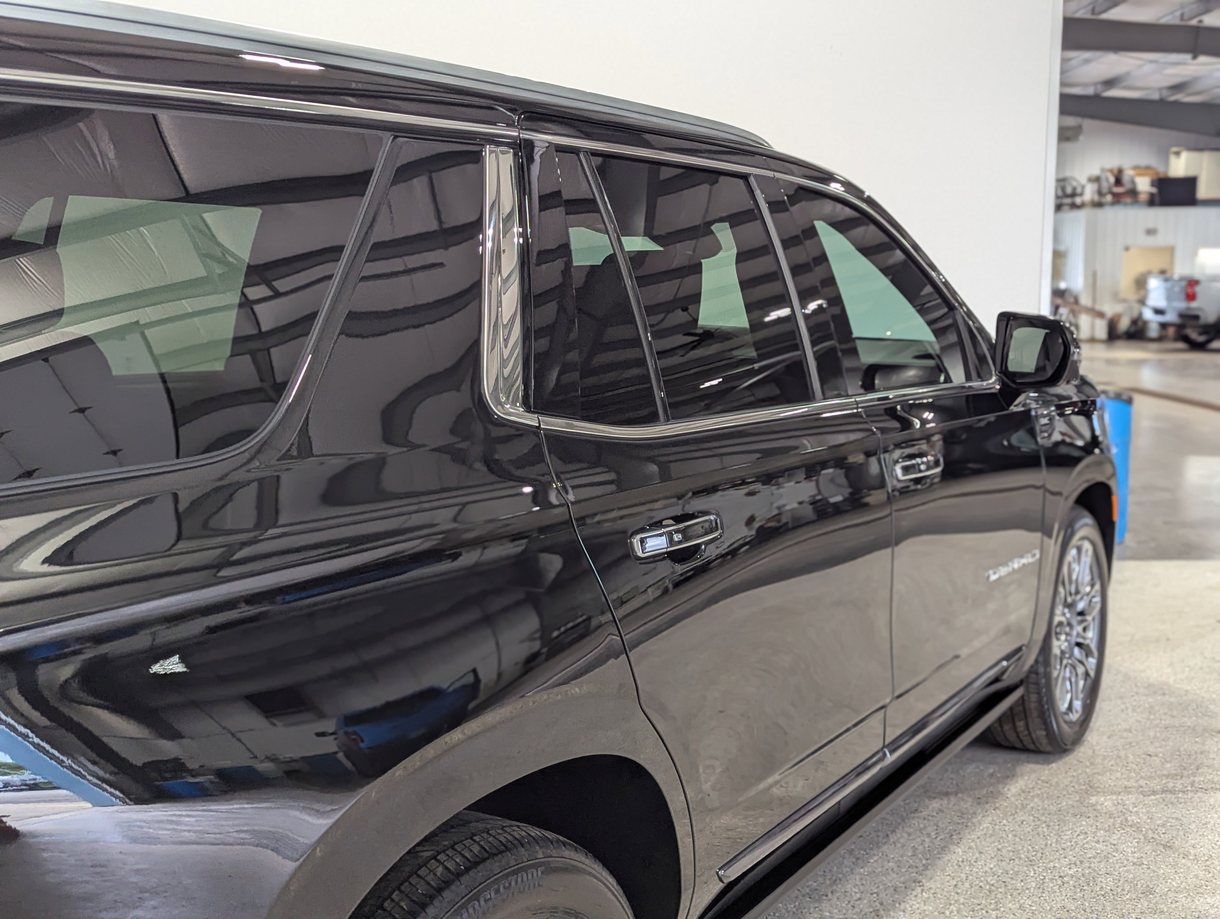 2023 GMC Yukon Denali Ultimate