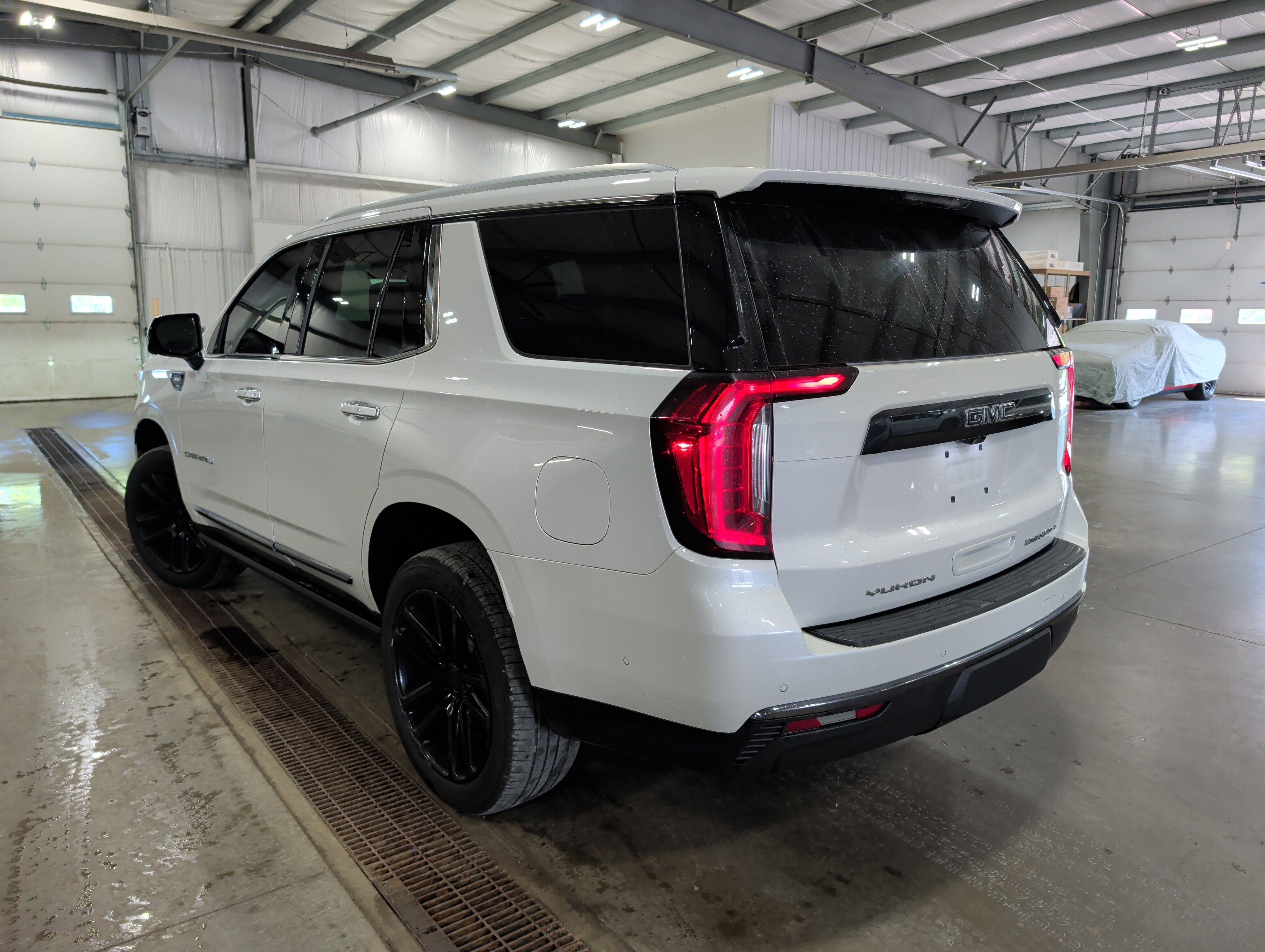 2023 GMC Yukon Denali Ultimate