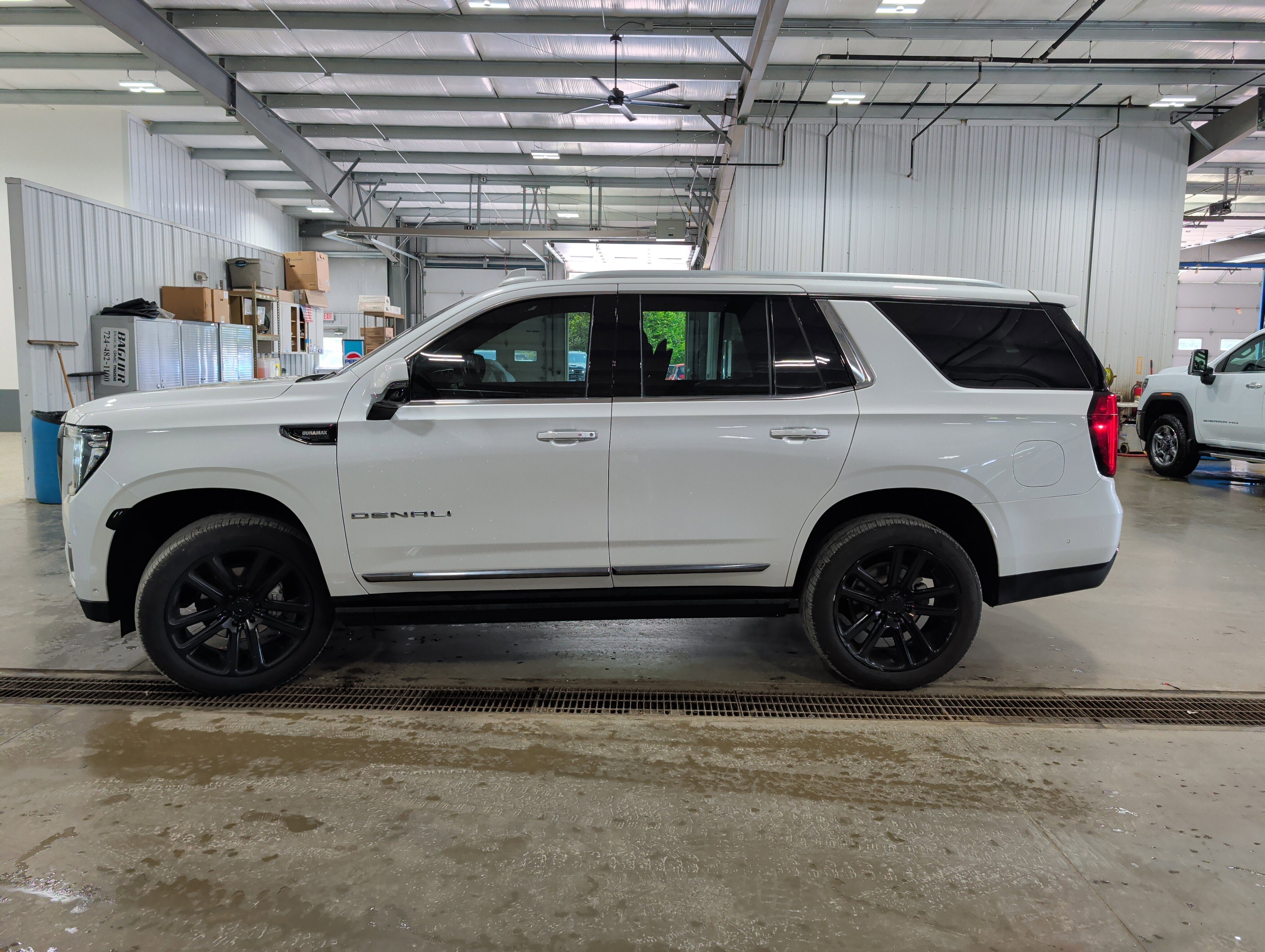 2023 GMC Yukon Denali Ultimate