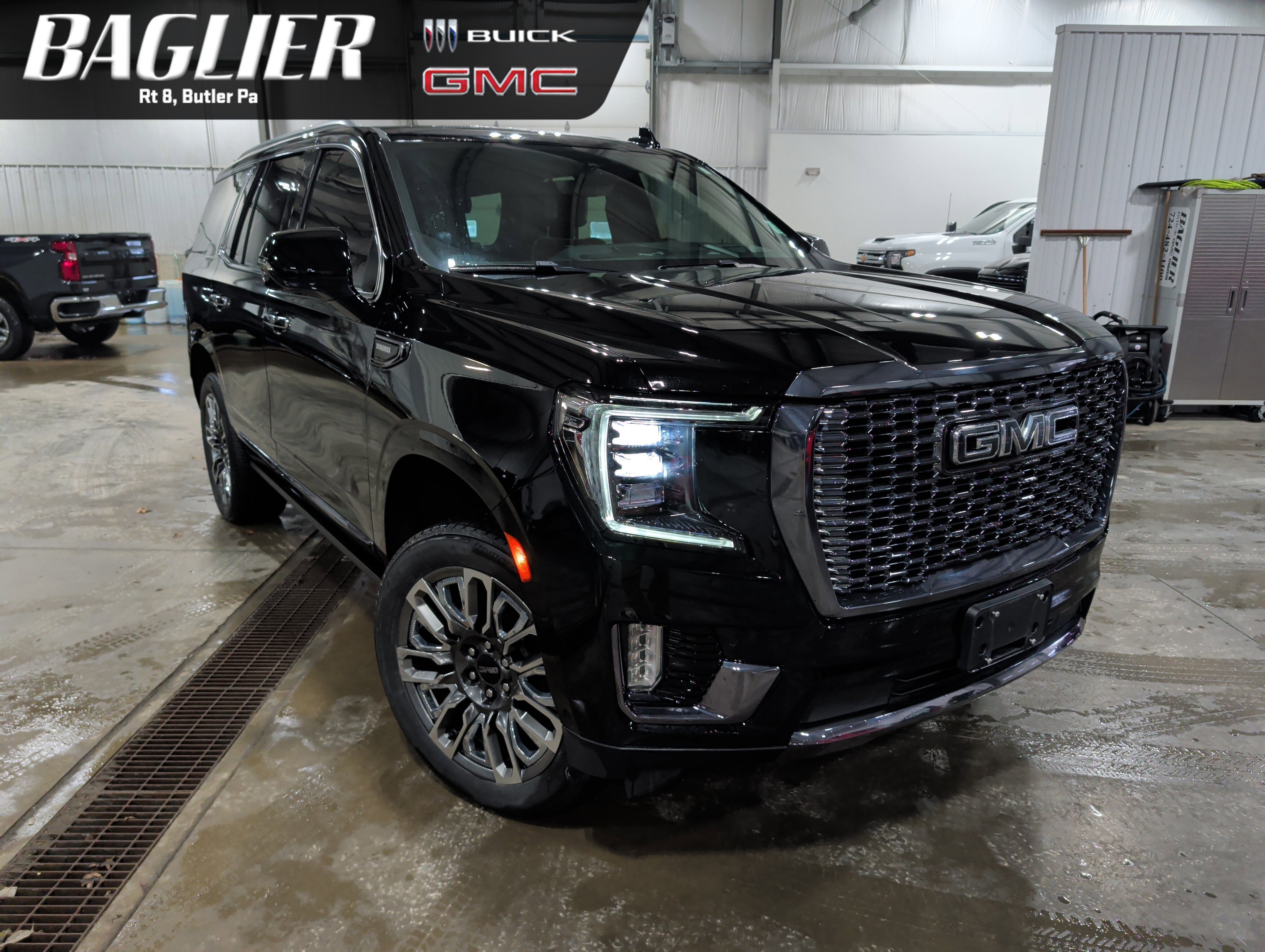 2023 GMC Yukon Denali Ultimate