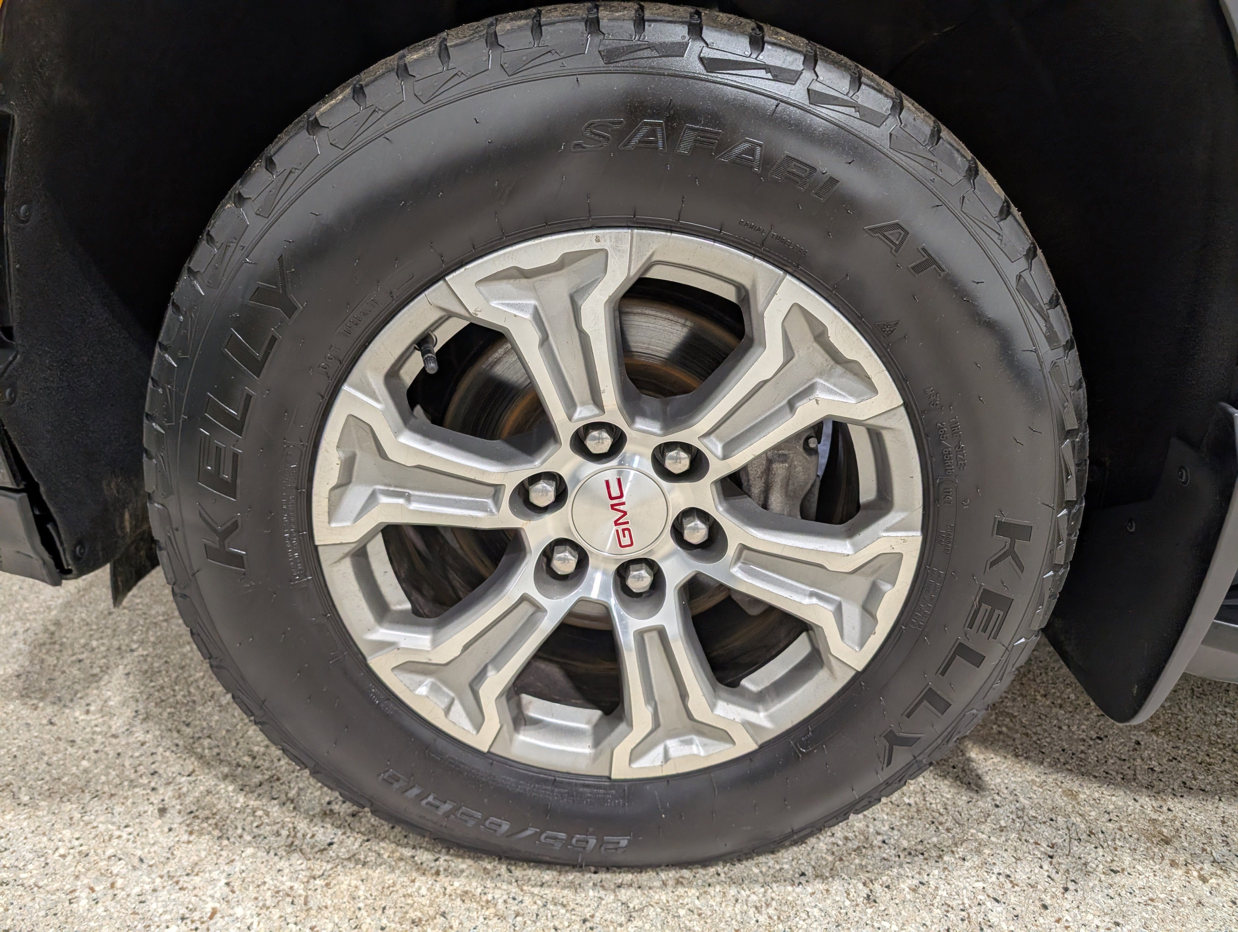 2022 GMC Yukon XL SLE