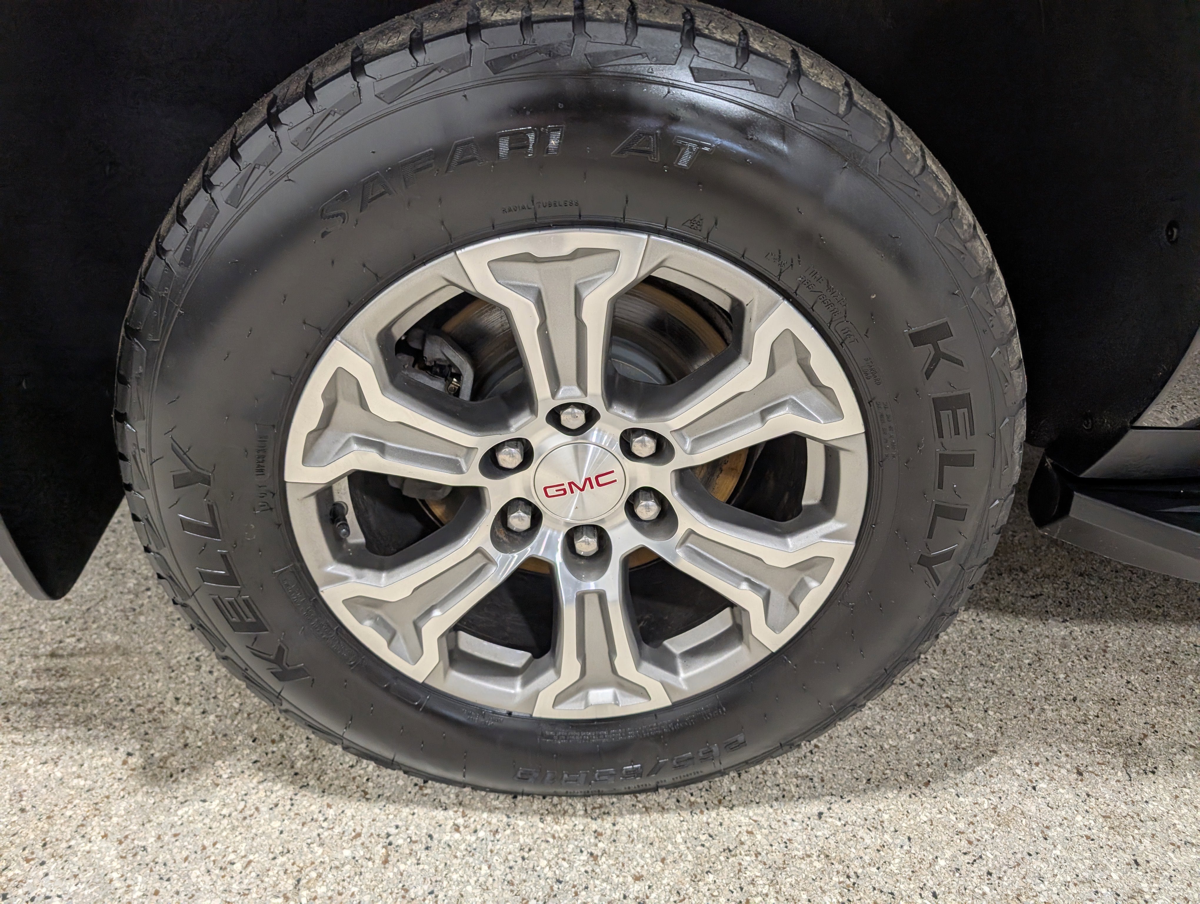 2022 GMC Yukon XL SLE