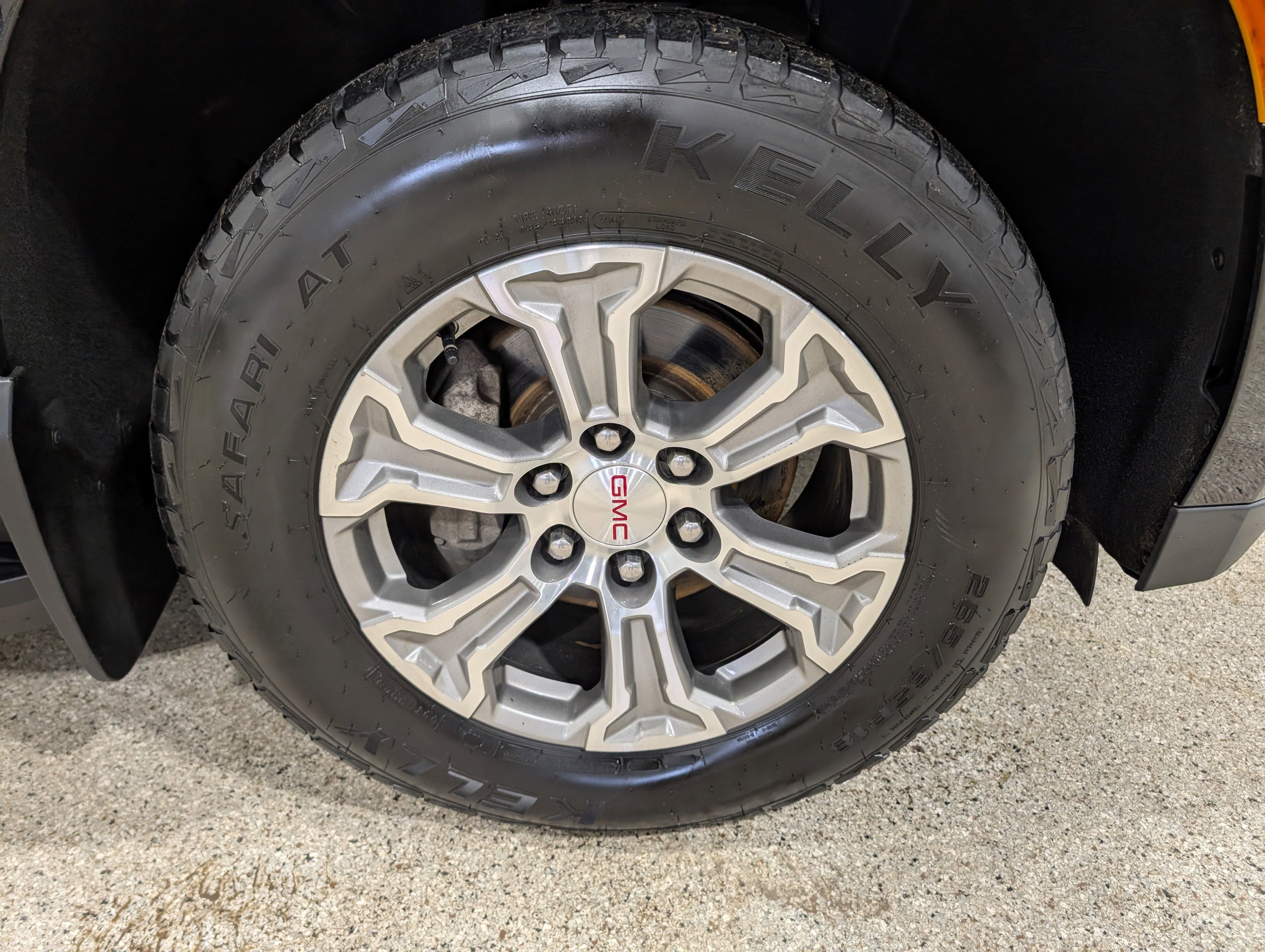 2022 GMC Yukon XL SLE