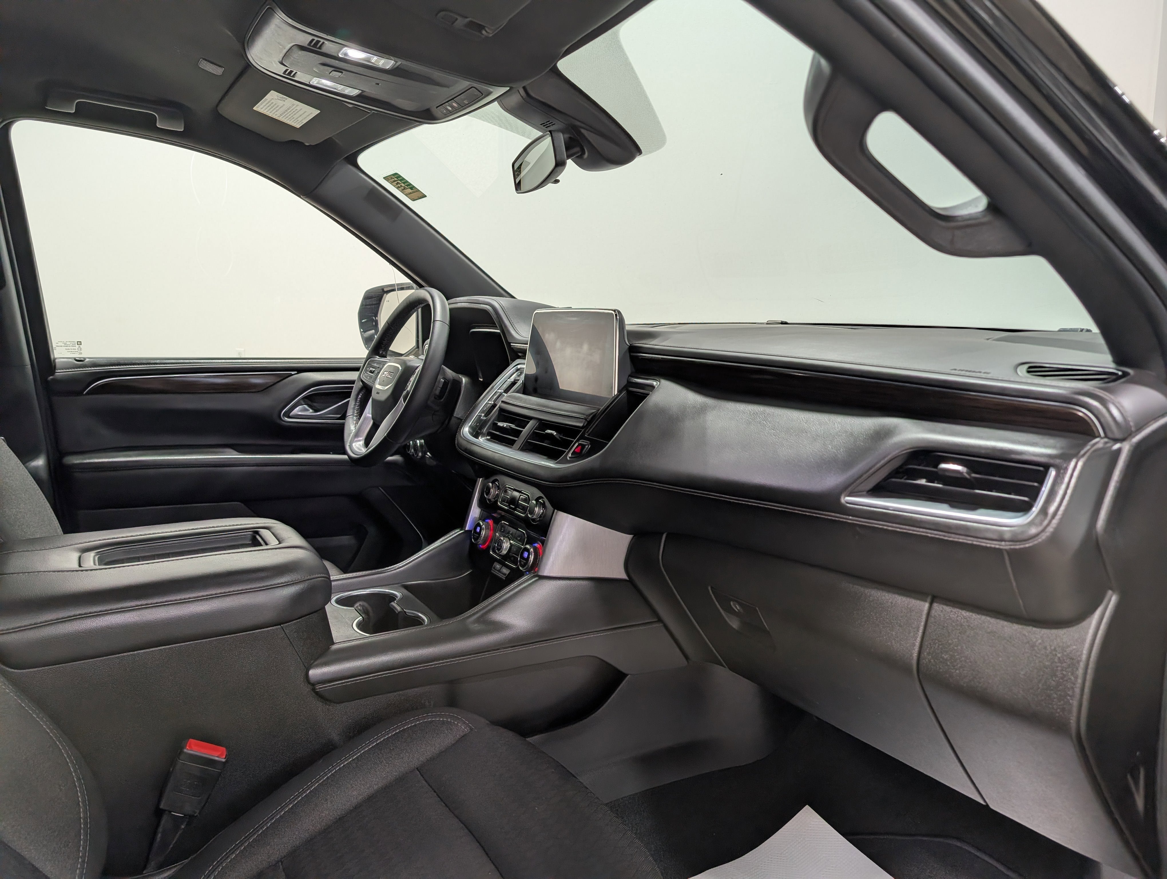 2022 GMC Yukon XL SLE