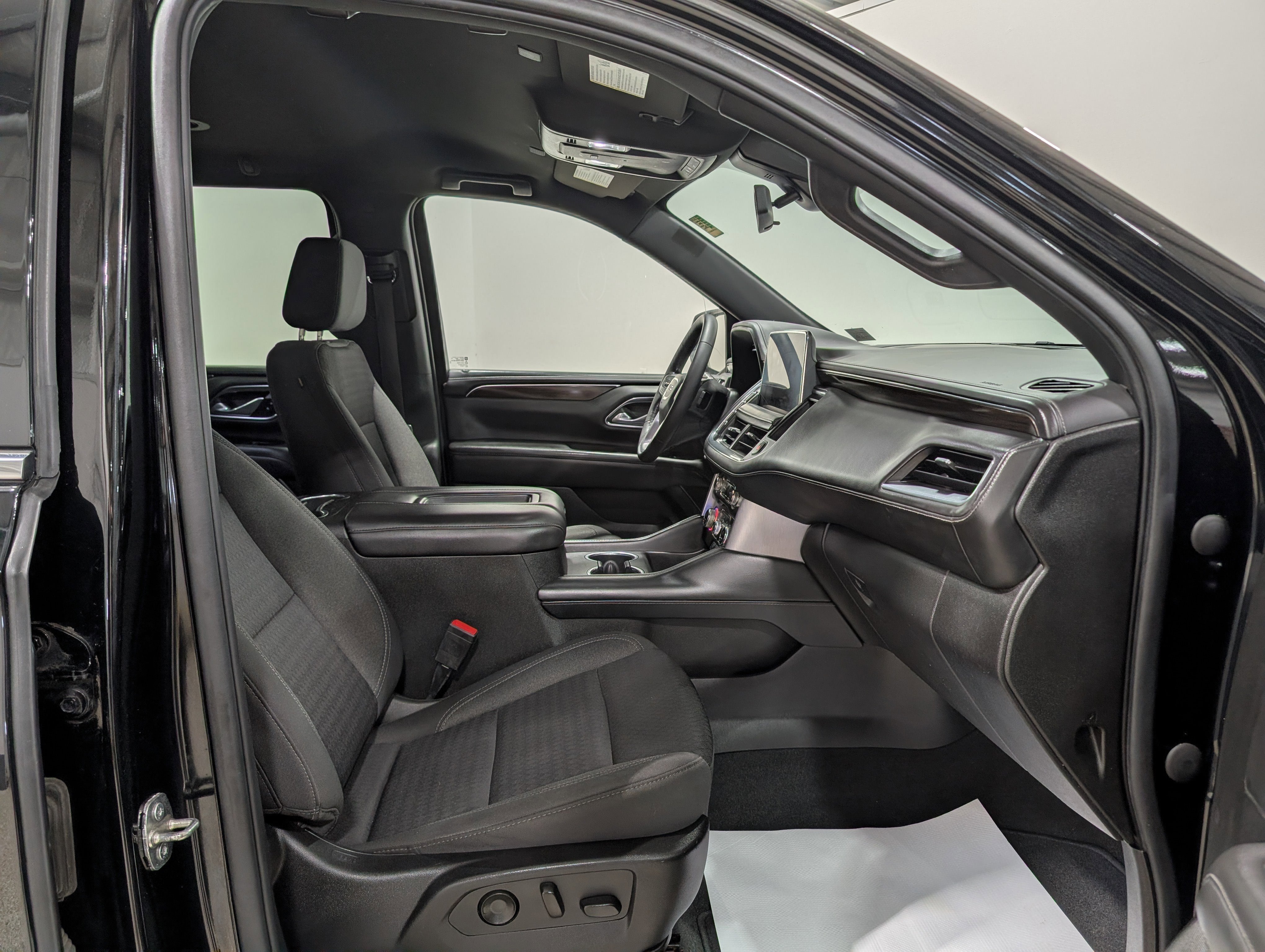 2022 GMC Yukon XL SLE