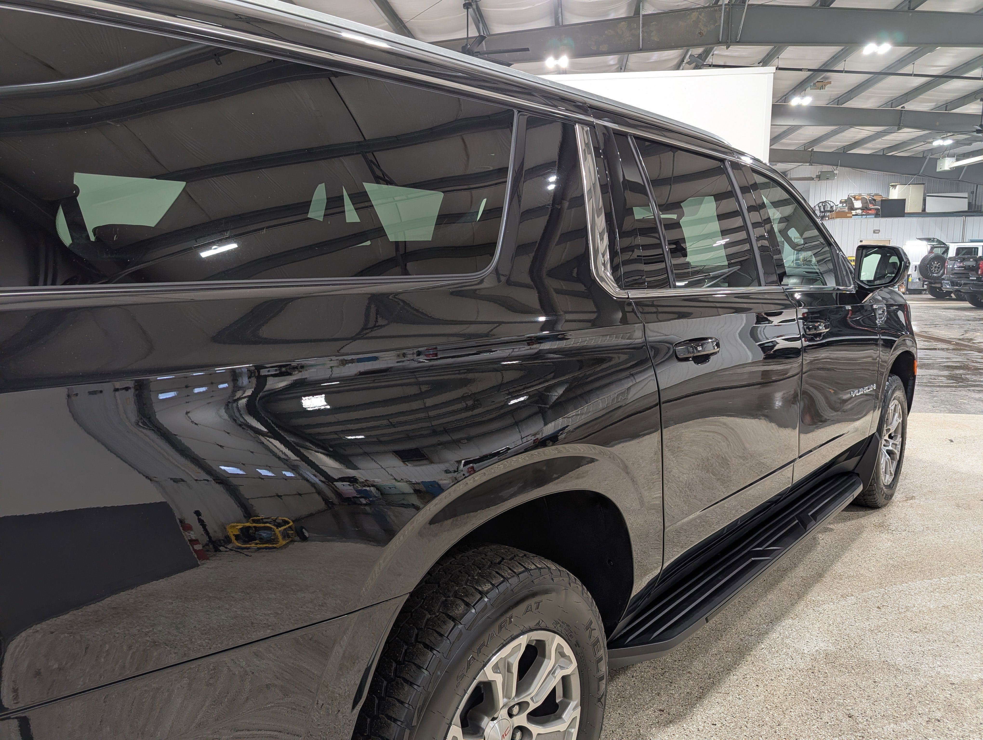 2022 GMC Yukon XL SLE