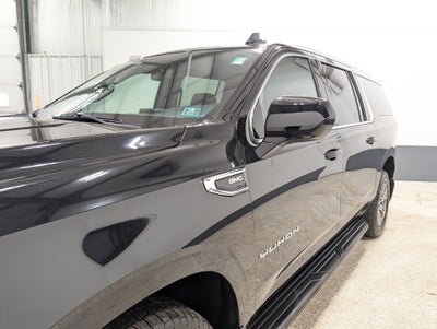 2022 GMC Yukon XL SLE