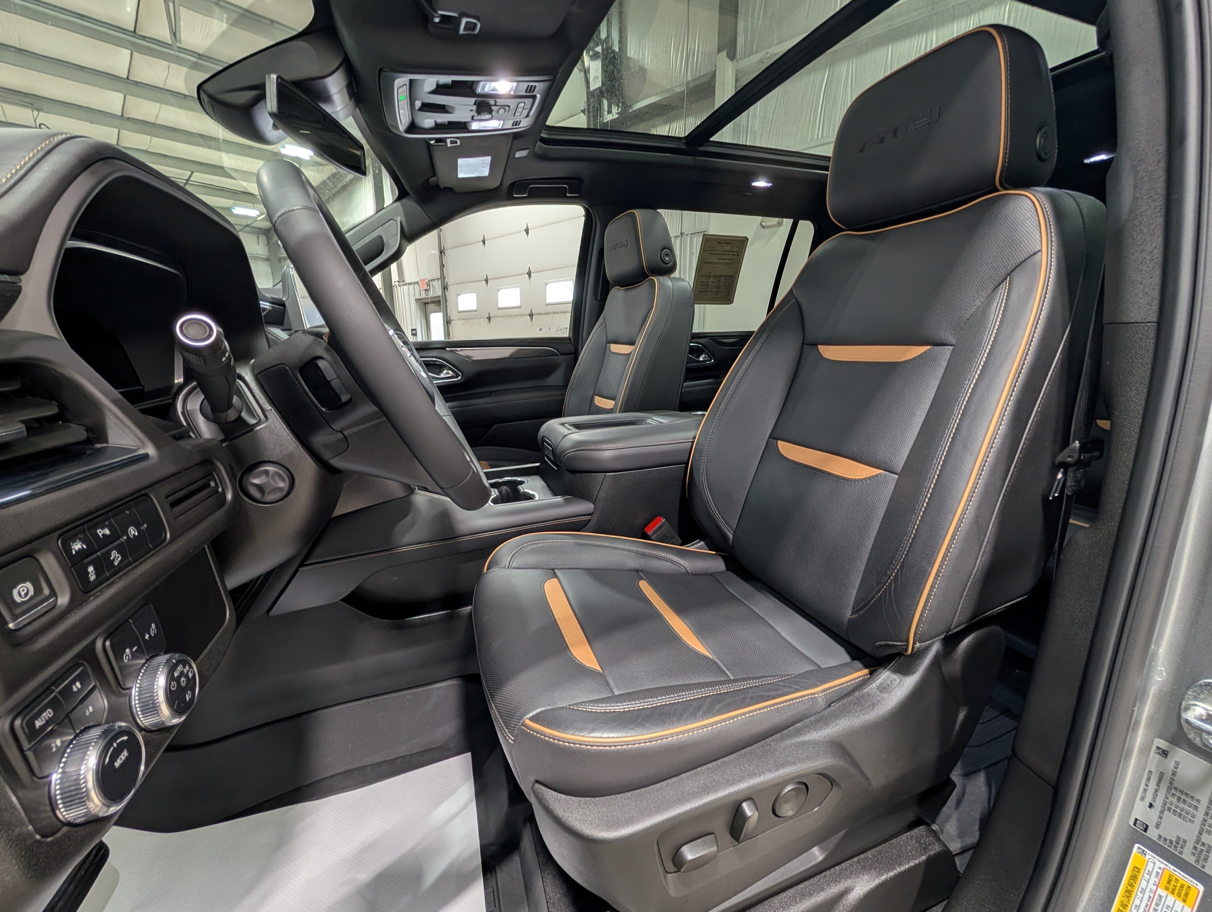 2023 GMC Yukon XL AT4