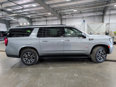 2023 GMC Yukon XL AT4