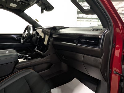 2025 GMC Yukon XL AT4