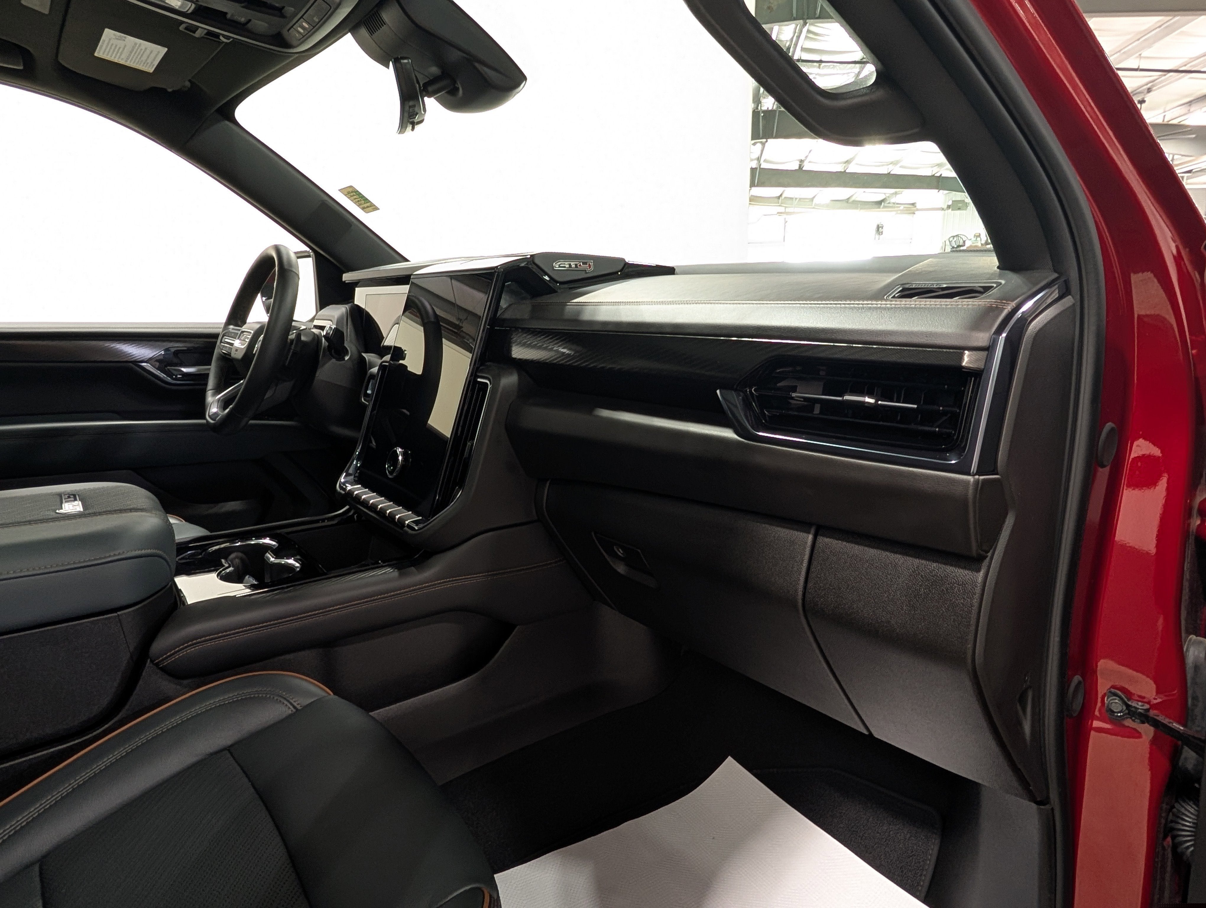 2025 GMC Yukon XL AT4