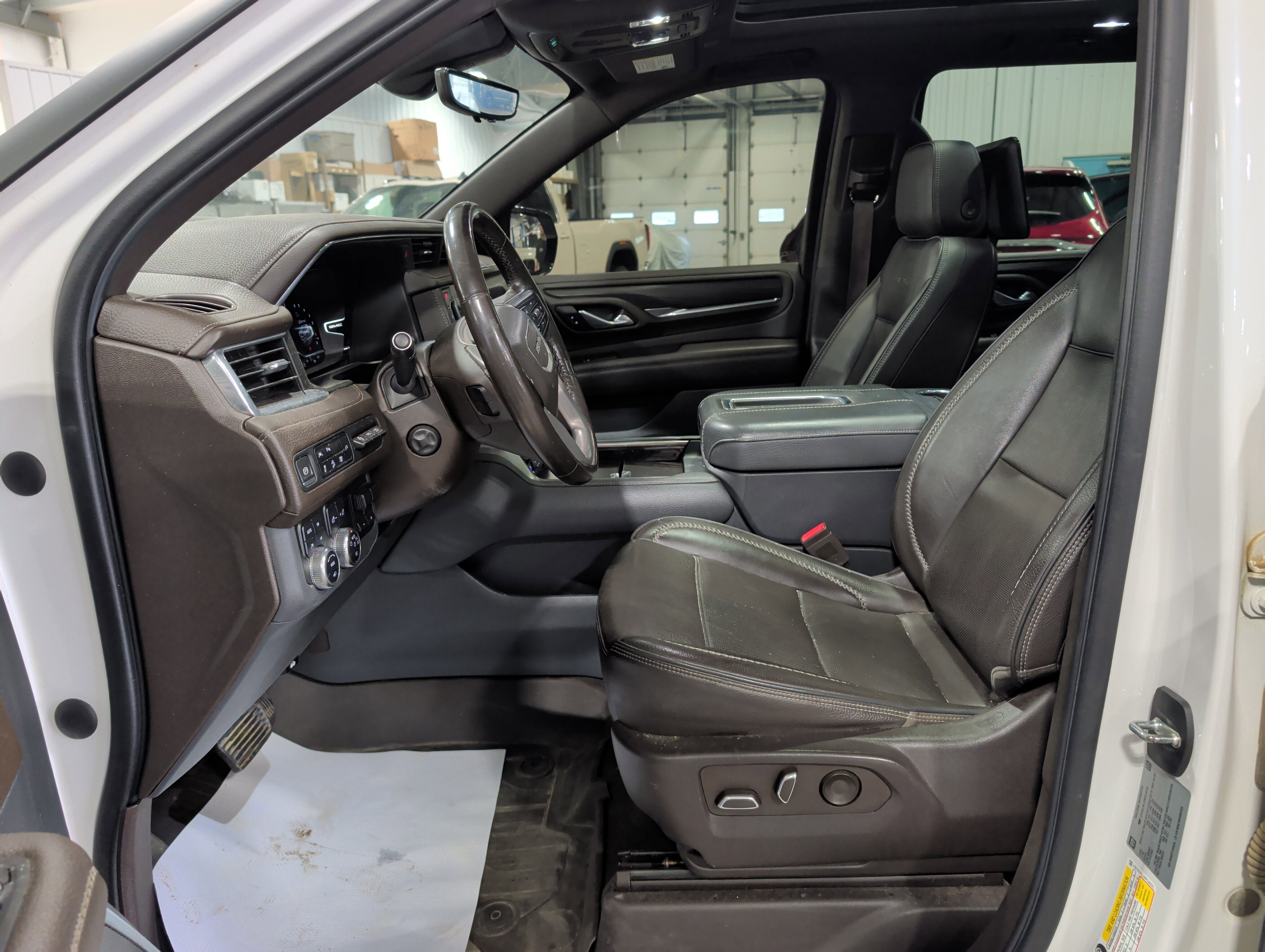 2022 GMC Yukon XL Denali