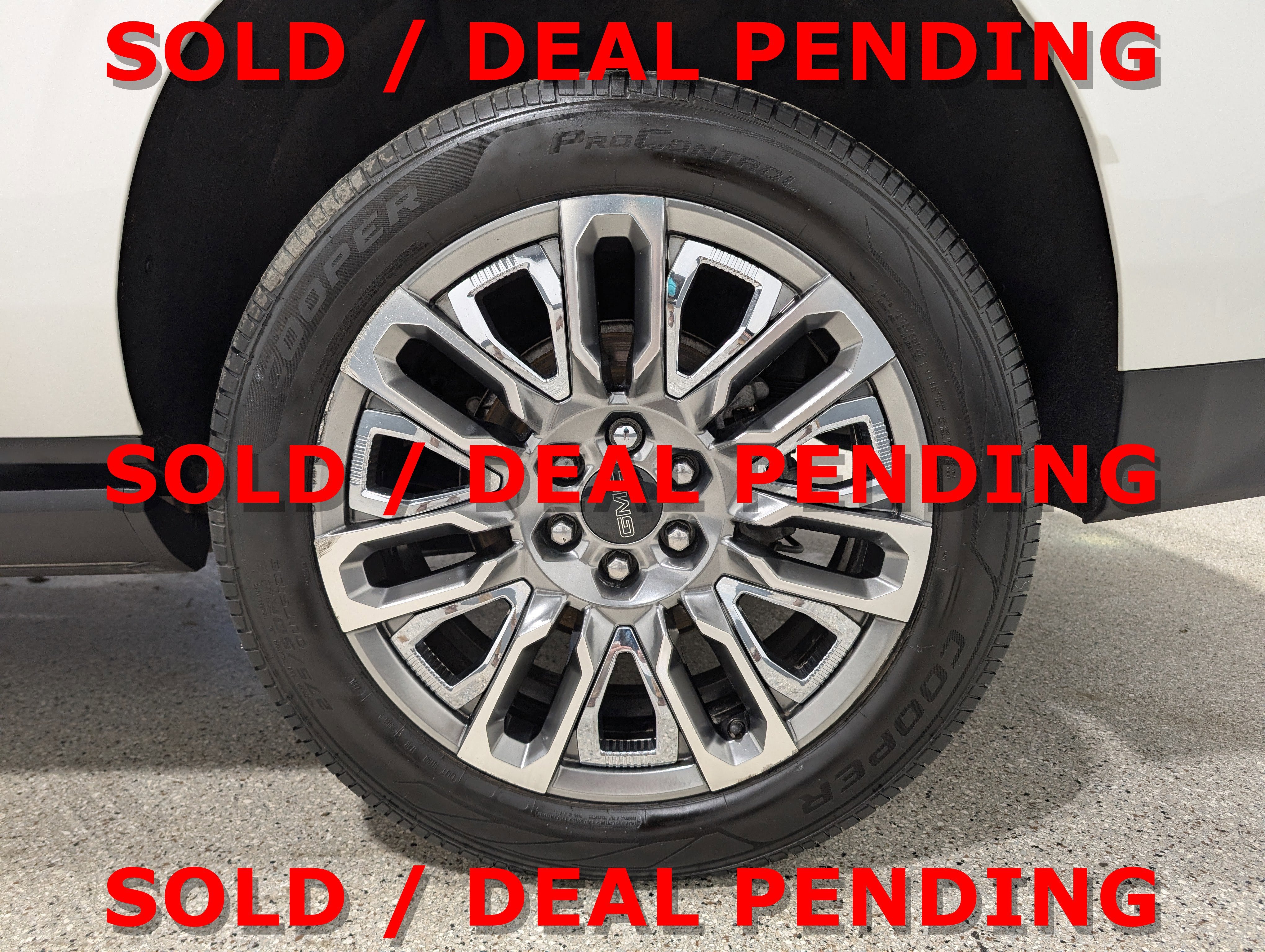 2023 GMC Yukon XL Denali Ultimate