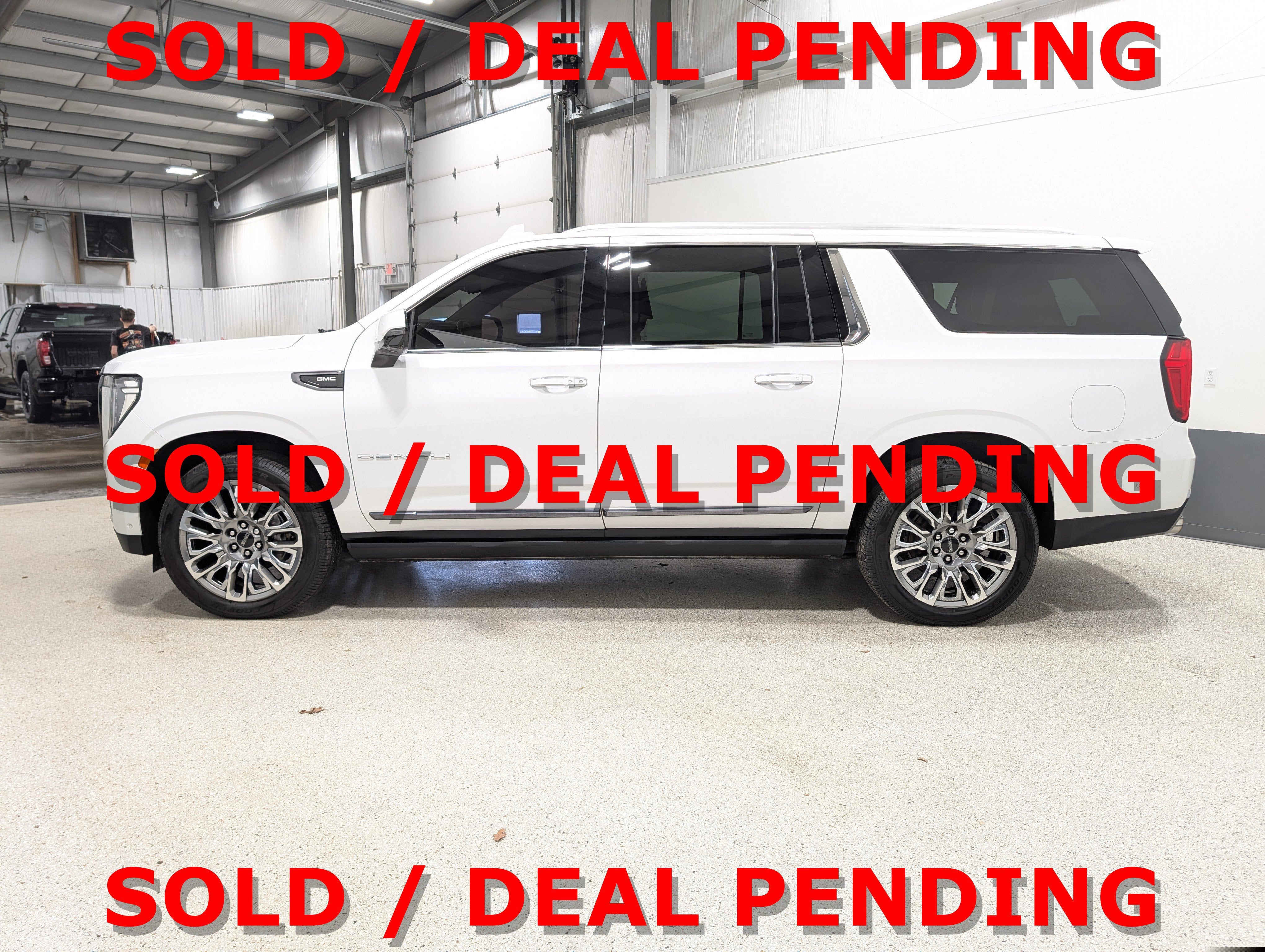 2023 GMC Yukon XL Denali Ultimate