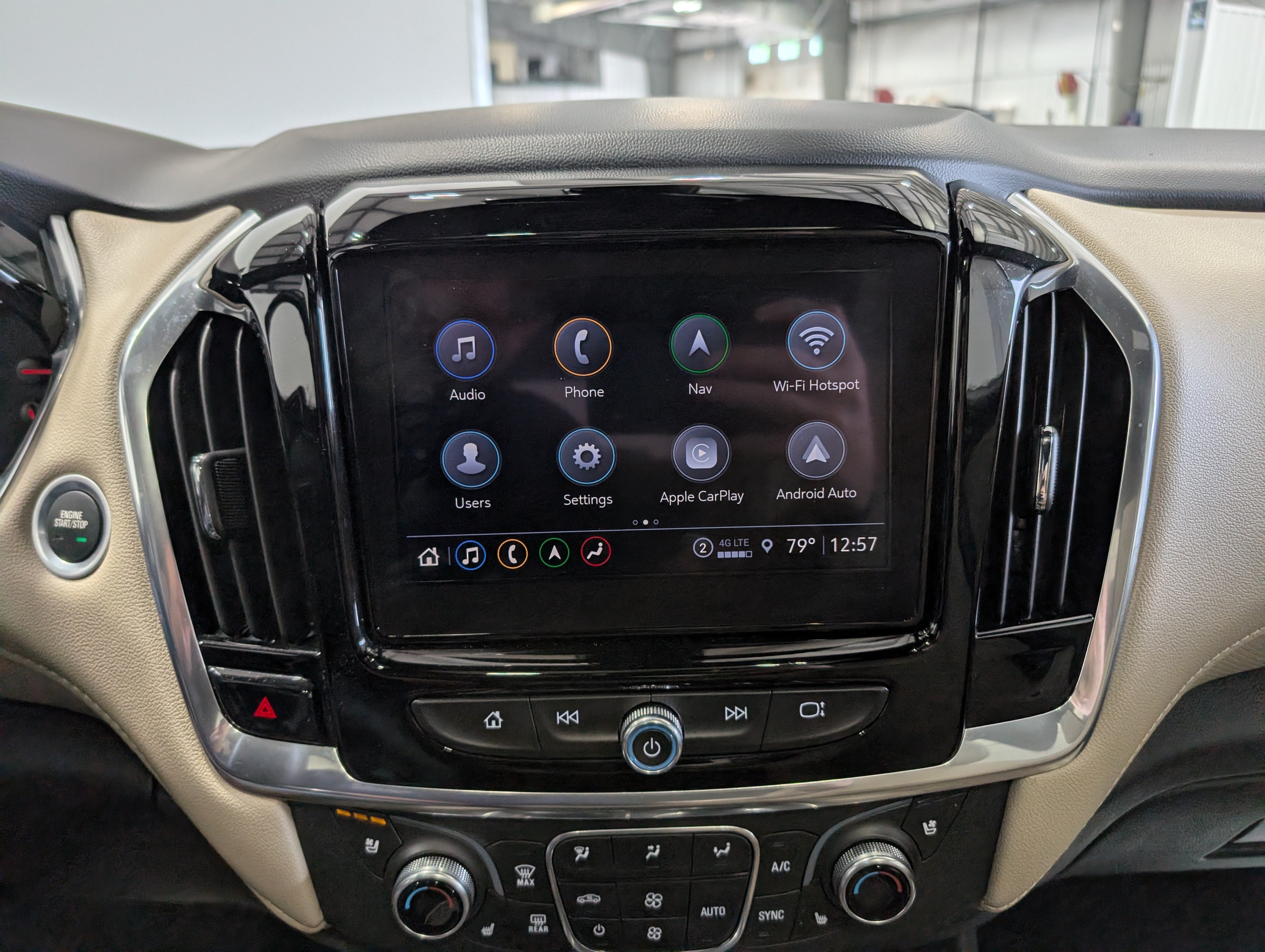 2023 Chevrolet Traverse Premier