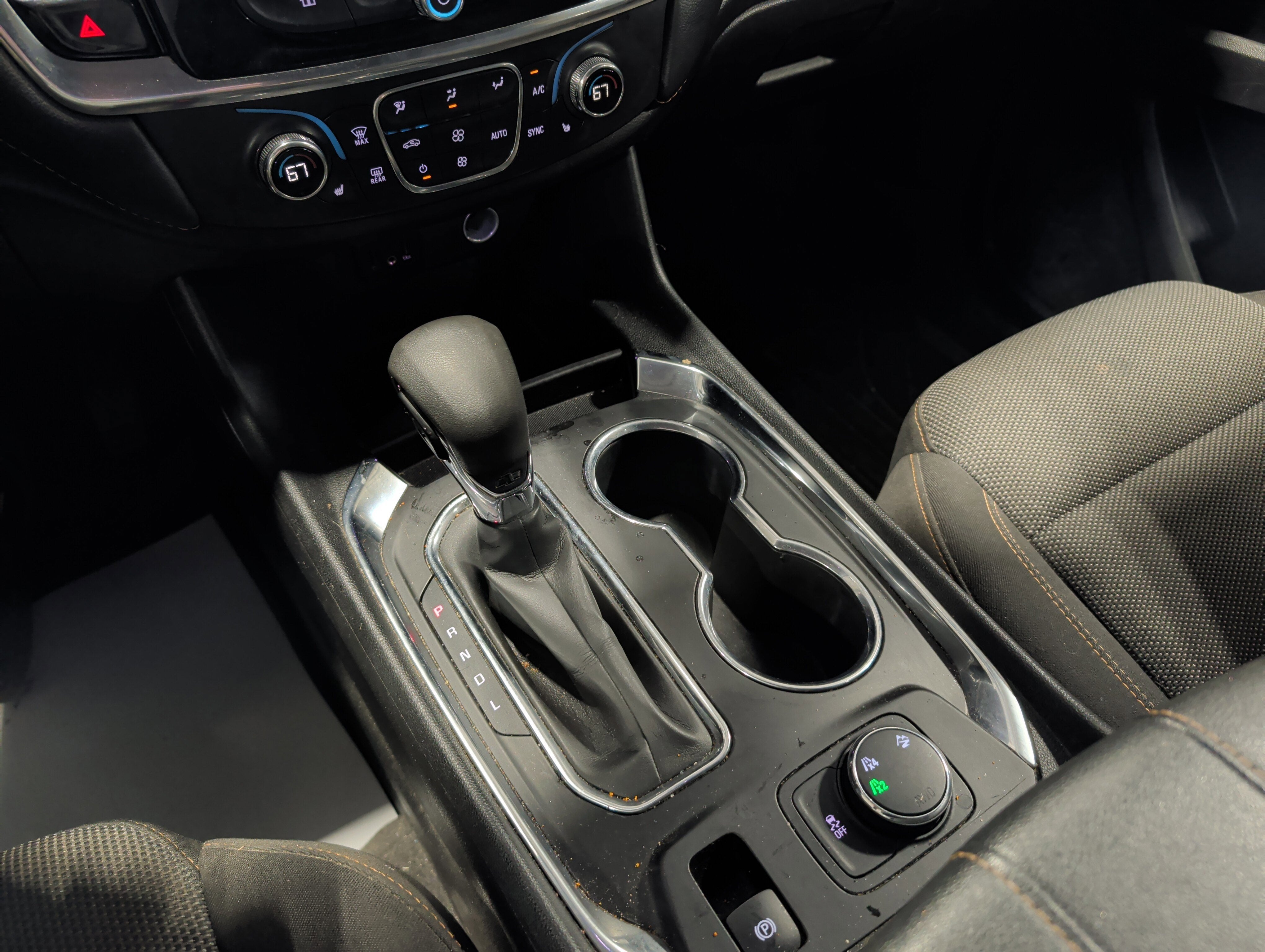 2021 Chevrolet Traverse LT Cloth