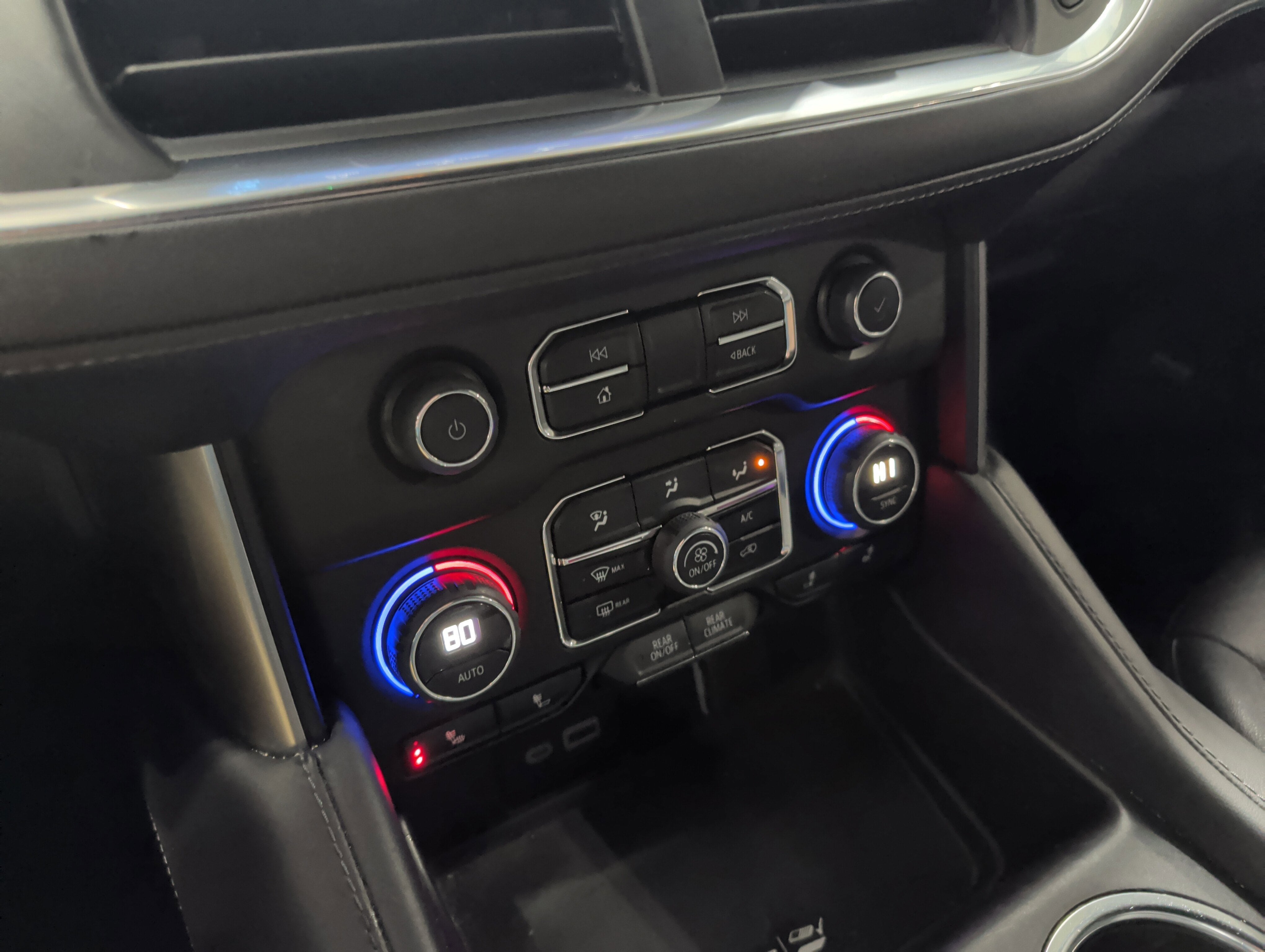 2023 Chevrolet Suburban Z71