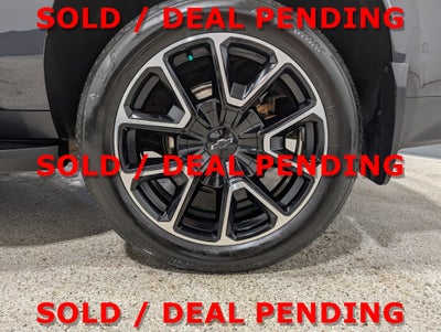 2023 Chevrolet Suburban RST