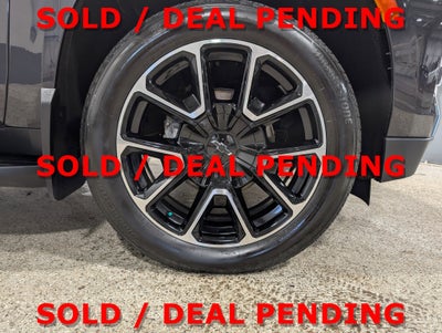 2023 Chevrolet Suburban RST