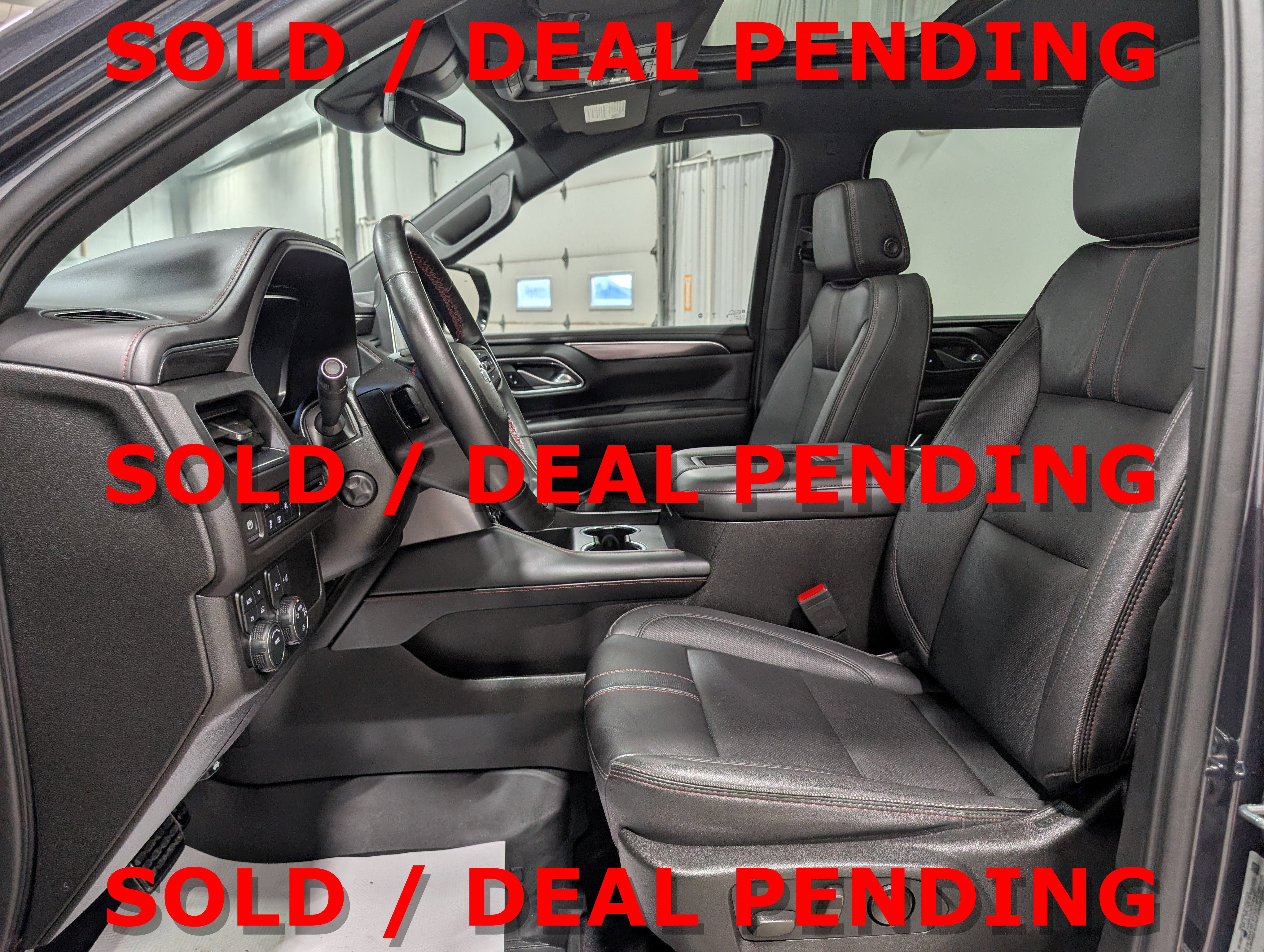 2023 Chevrolet Suburban RST