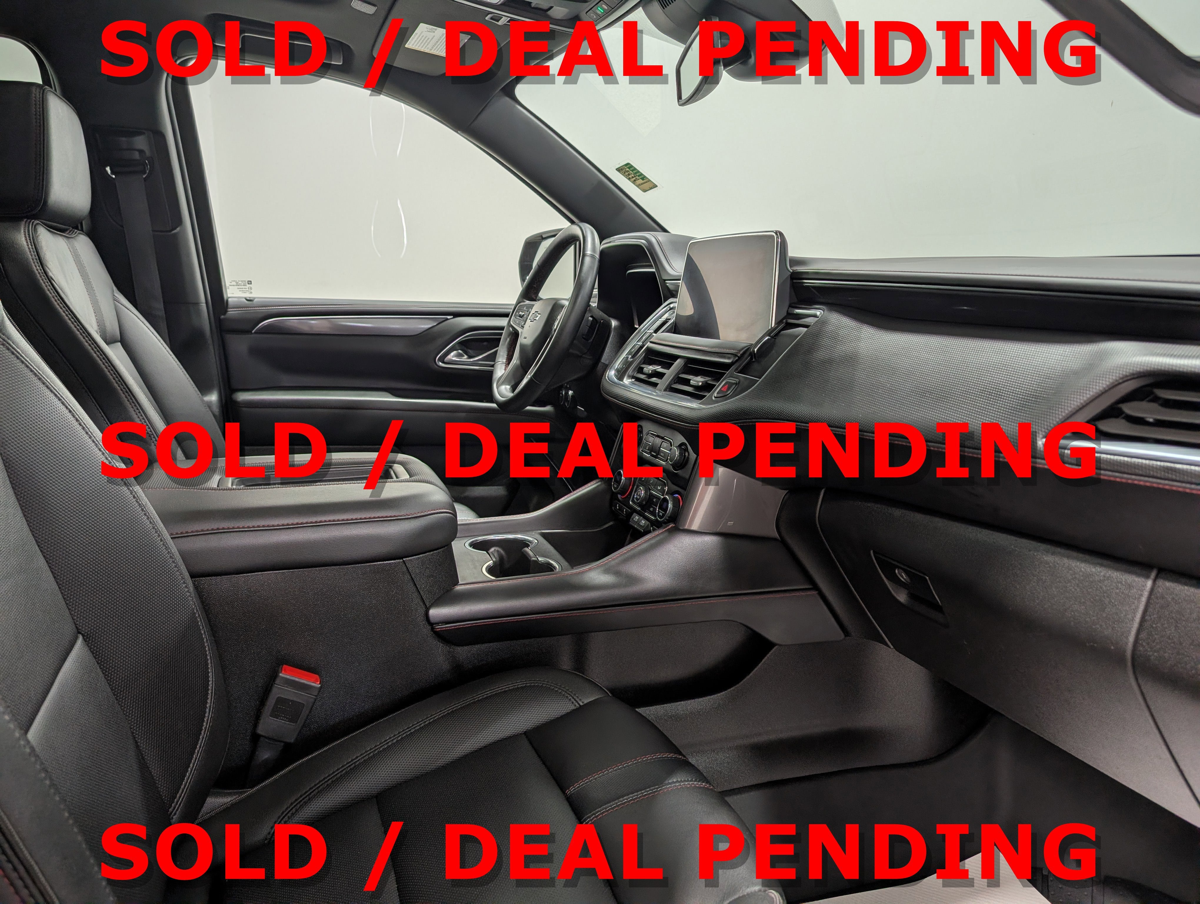 2023 Chevrolet Suburban RST