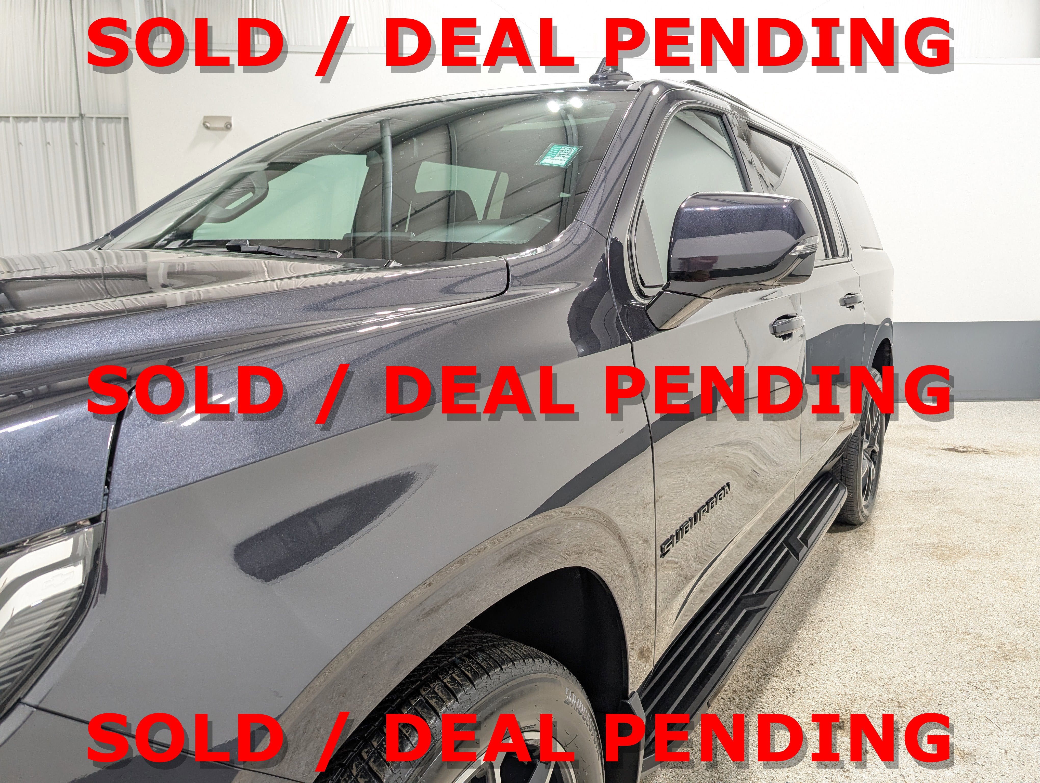 2023 Chevrolet Suburban RST