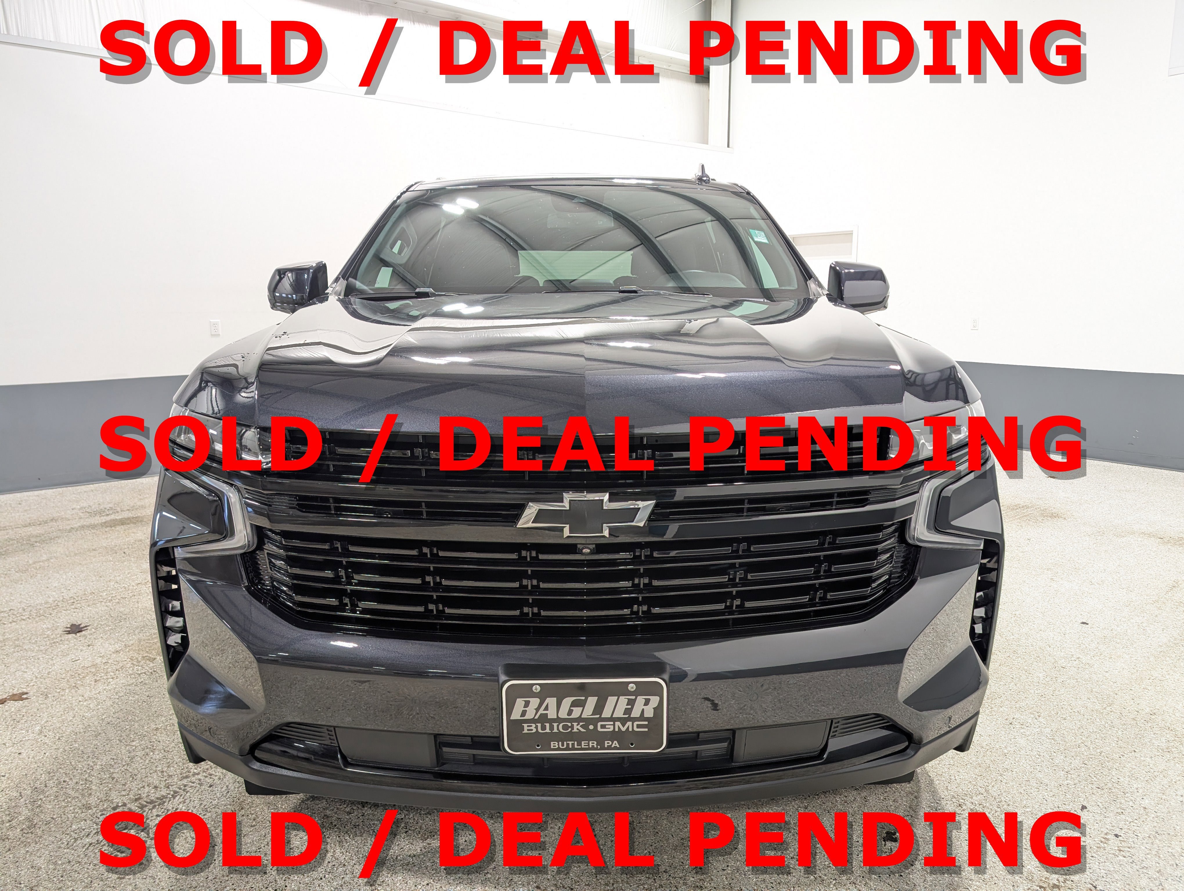 2023 Chevrolet Suburban RST