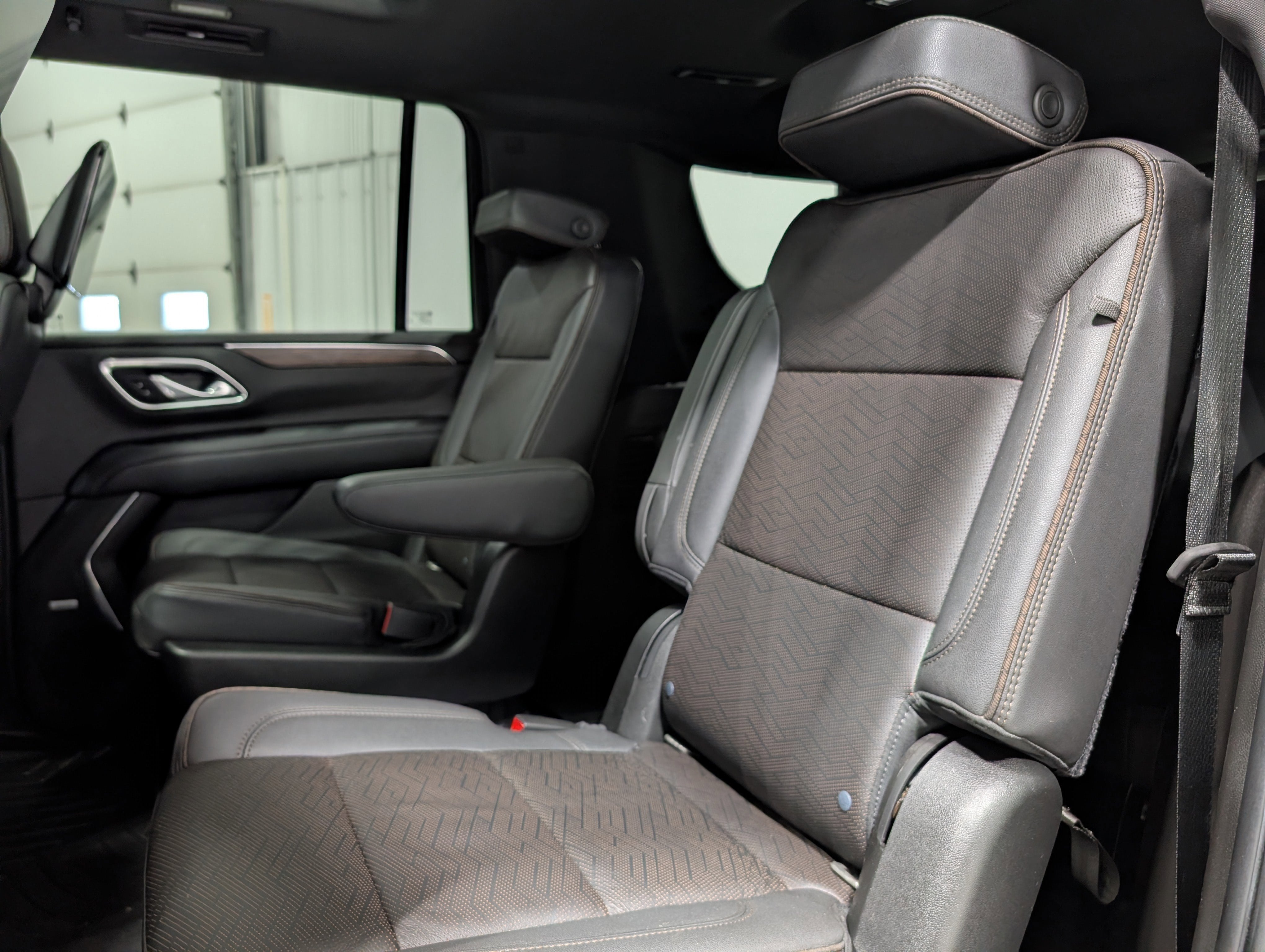 2021 Chevrolet Suburban High Country